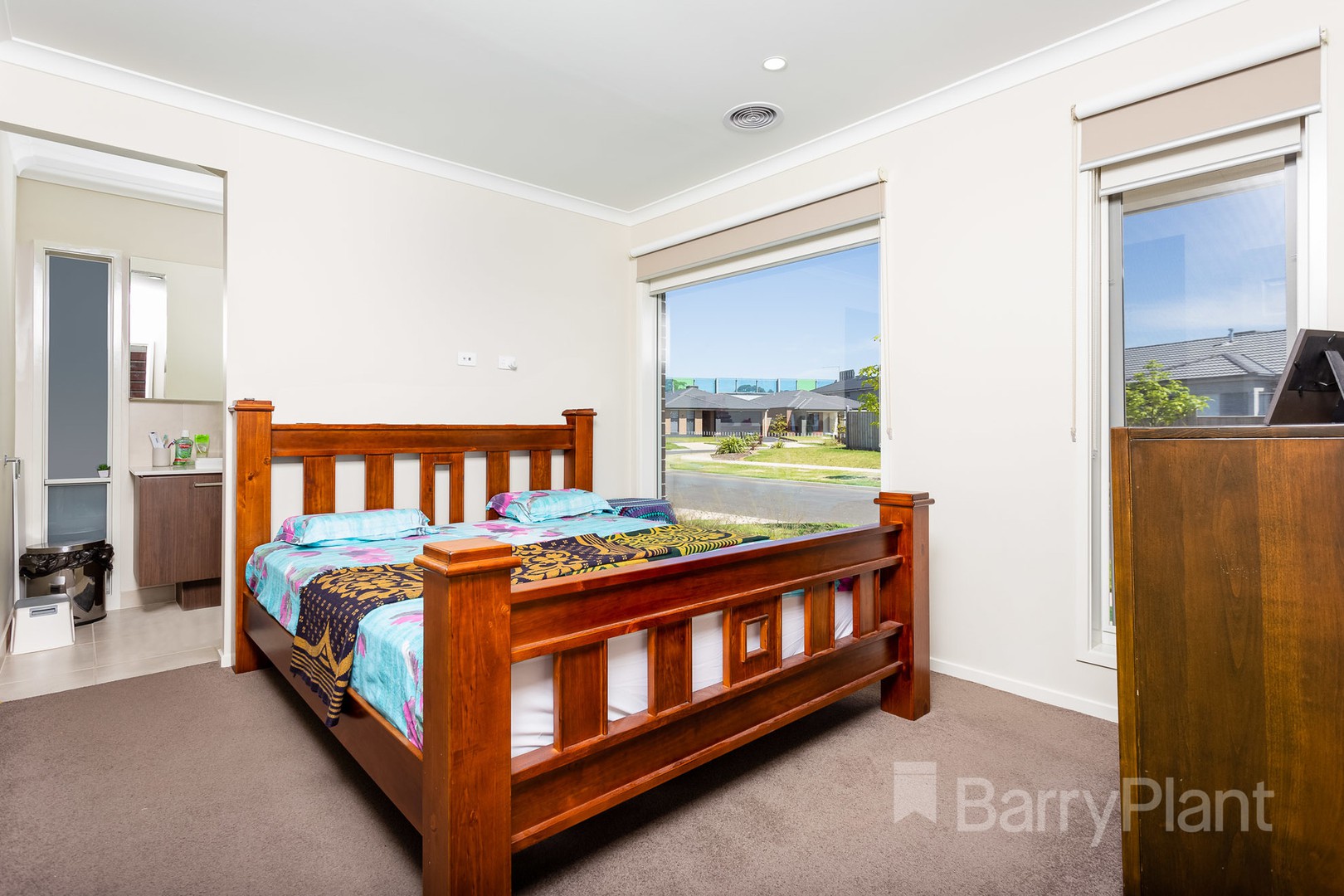 62 Ambassador Crescent, Point Cook, VIC 3030, Point Cook - Thumbnail 7