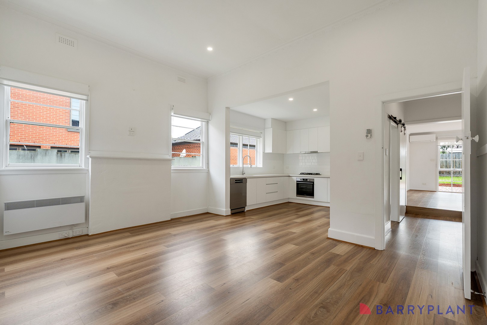 62 Brunel Street, Aberfeldie, VIC 3040, Aberfeldie - Thumbnail 3