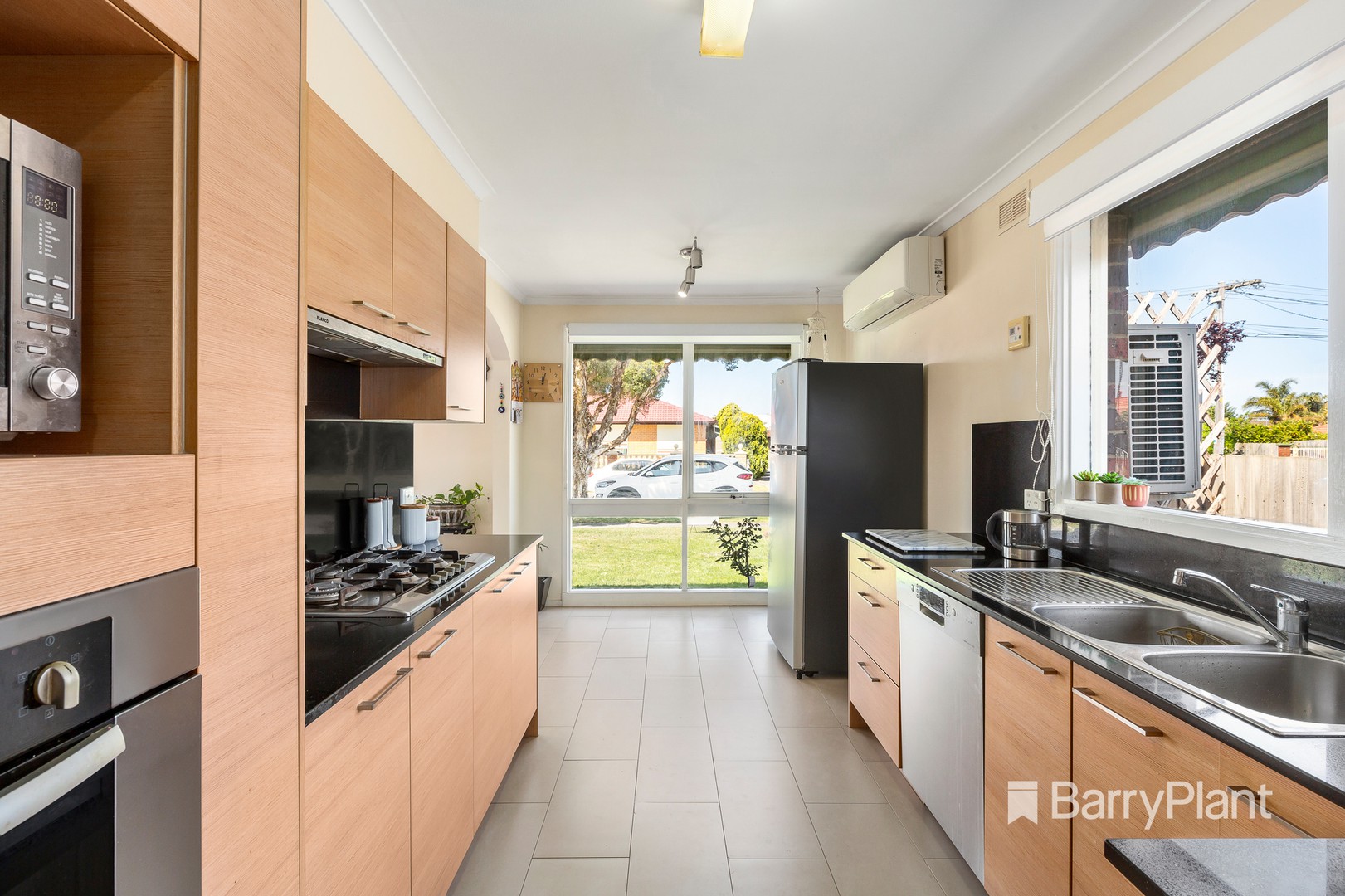 62 Glenelg Drive, Clayton South, VIC 3169, Clayton South - Thumbnail 4