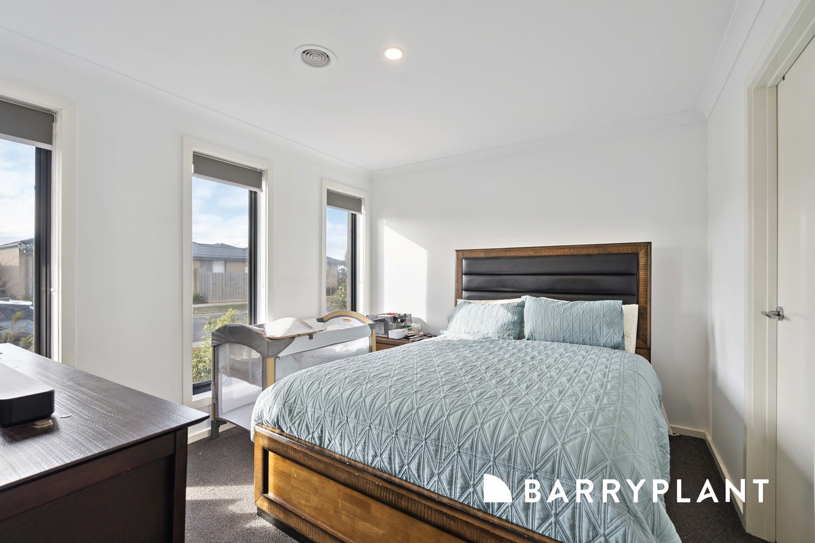 62 Joey Crescent, Deanside, VIC 3336, Deanside - Thumbnail 4