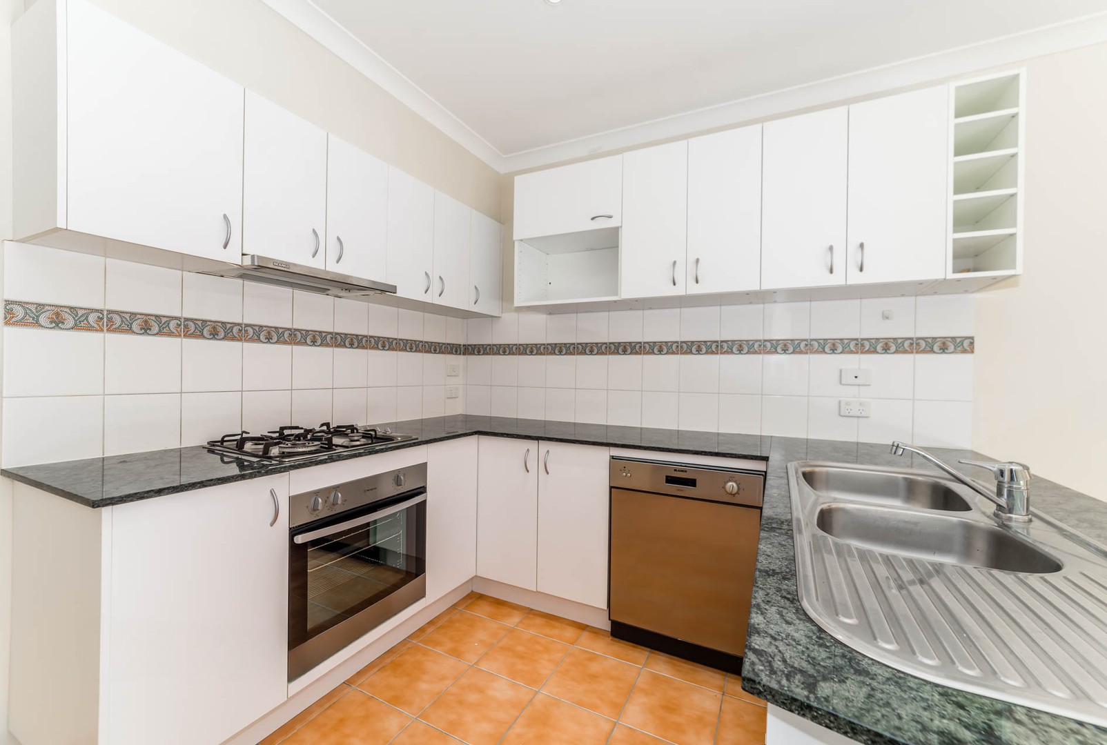 62 Madison Boulevard, Mitcham, VIC 3132 - Thumbnail 1 - 24/06/2024