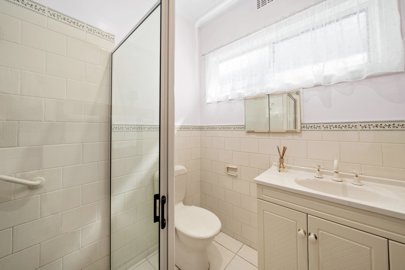 62 Muriel Street, Niddrie, VIC 3042, Niddrie - Thumbnail 4