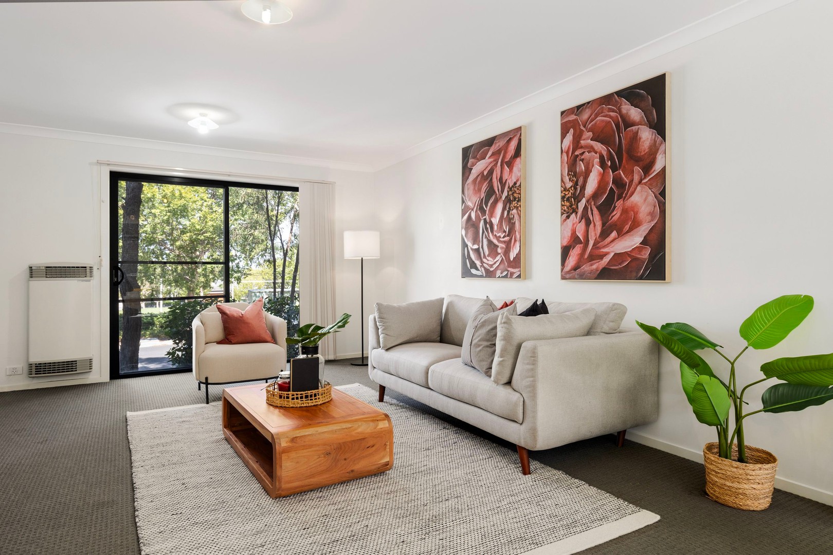 62 Napoli Circuit, Greenvale, VIC 3059 - Thumbnail 2 - 13/03/2025