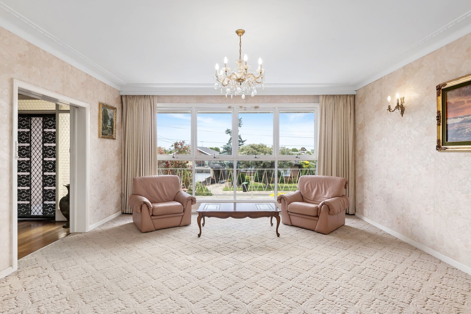 62 Newman Crescent, Niddrie, VIC 3042, Niddrie - Thumbnail 2