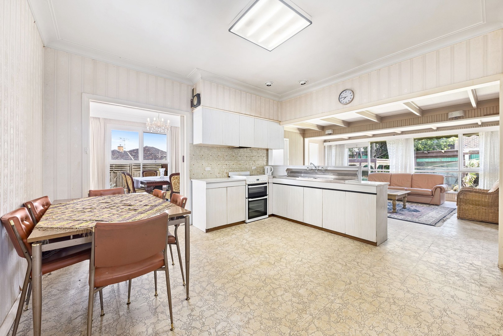 62 Newman Crescent, Niddrie, VIC 3042, Niddrie - Thumbnail 5