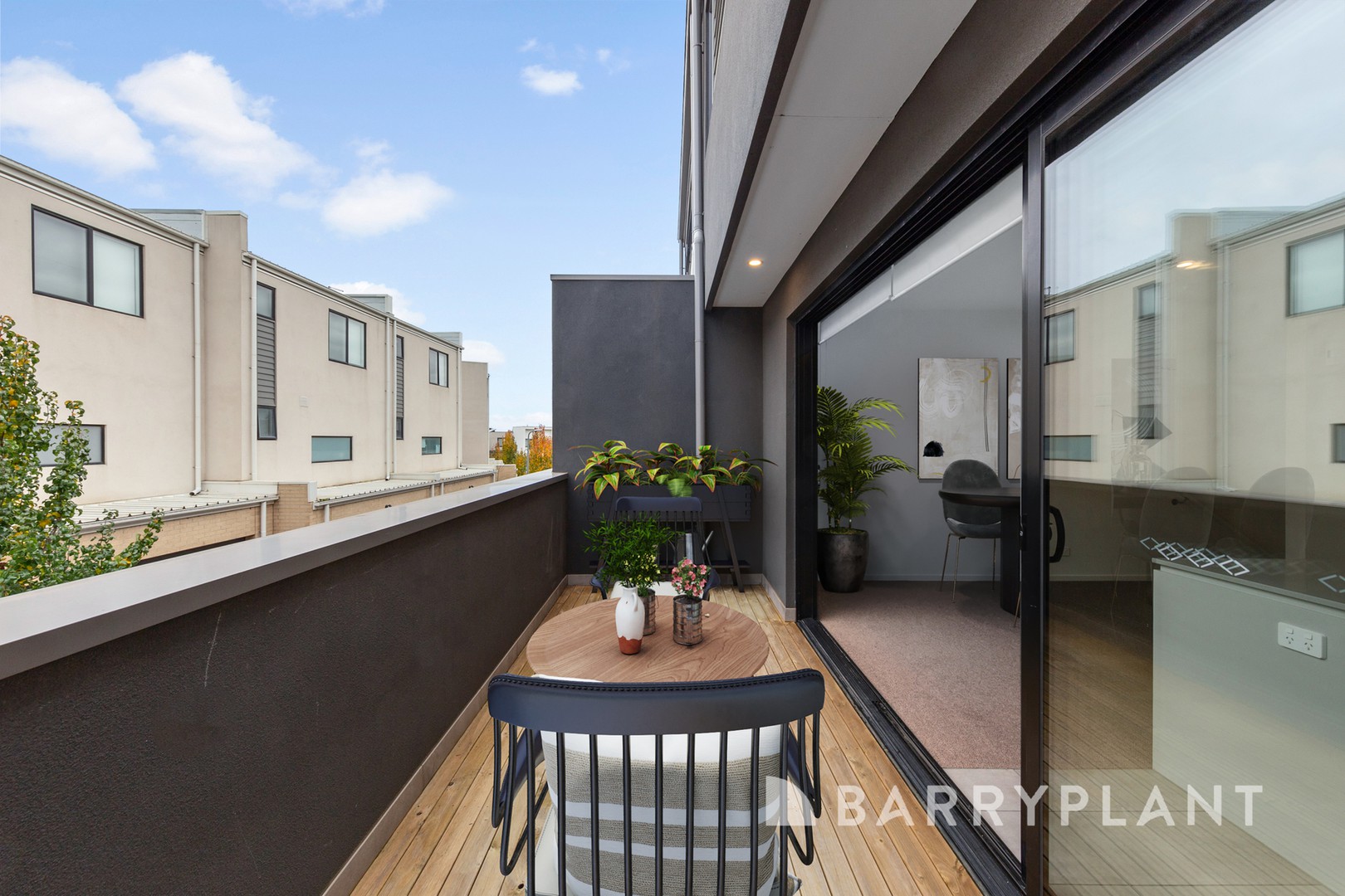 62 Oakden Crescent, St Albans, VIC 3021, St Albans - Thumbnail 3