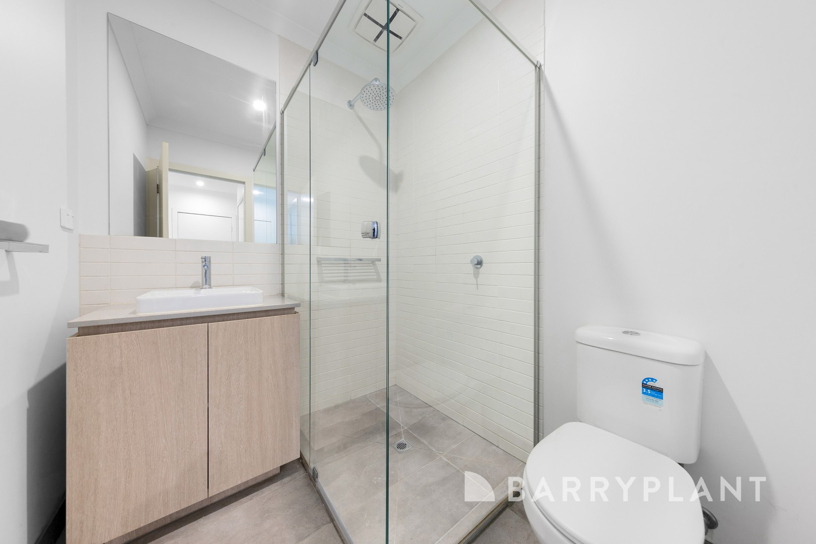 62 Oakden Crescent, St Albans, VIC 3021, St Albans - Thumbnail 2