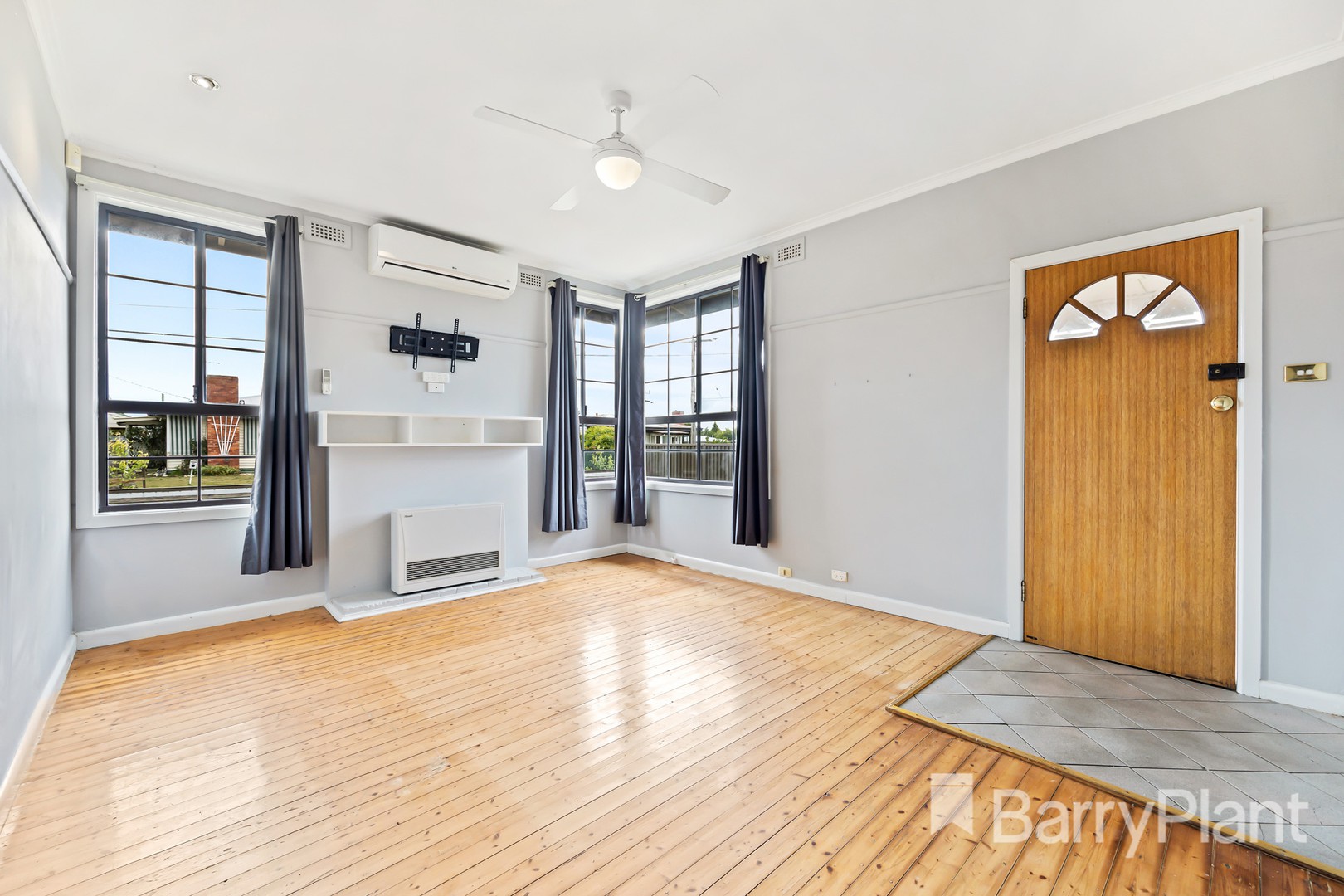 62 Primrose Street, Wendouree, VIC 3355, Wendouree - Thumbnail 2