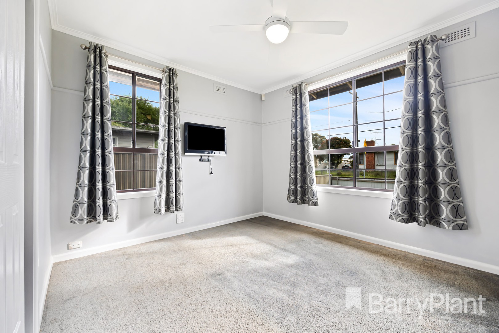 62 Primrose Street, Wendouree, VIC 3355, Wendouree - Thumbnail 4