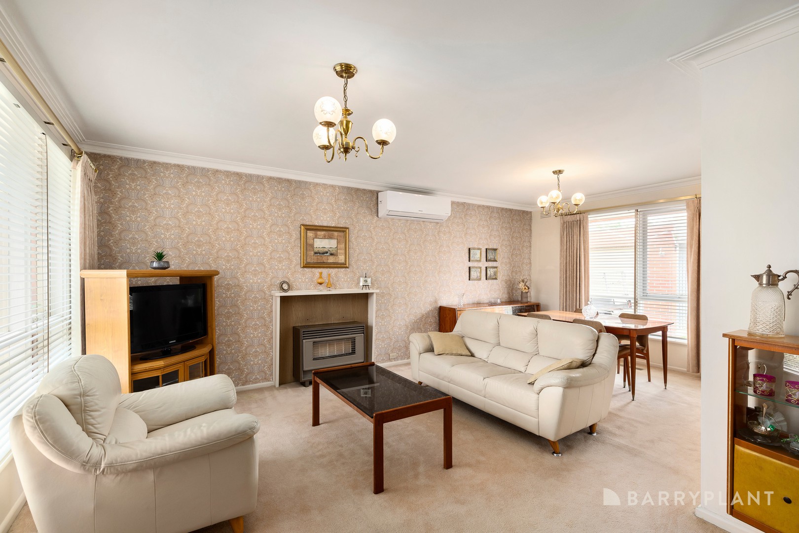 62 Somerlayton Crescent, Fawkner, VIC 3060 - Thumbnail 2 - 22/11/2023