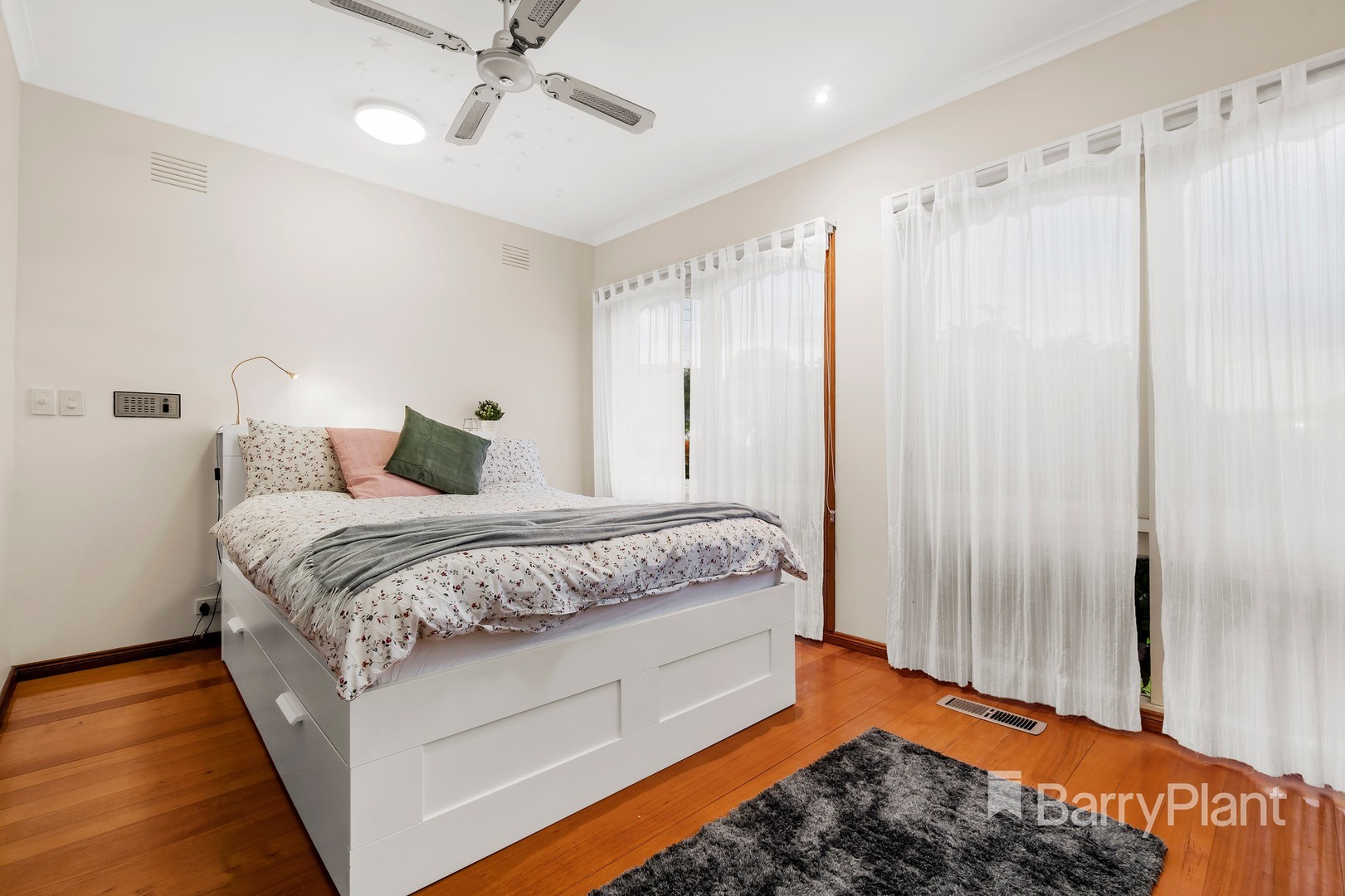 62 Warralong AvenueGreensborough, VIC 3088, Greensborough - Thumbnail 7