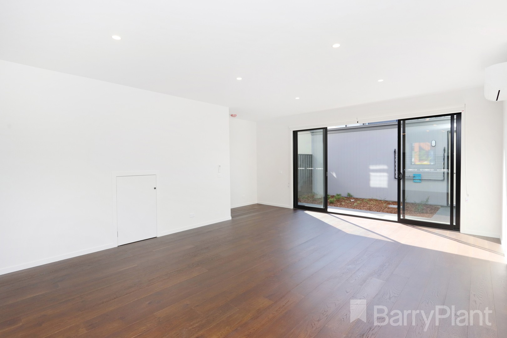 62 Winged Foot  Drive, Sunshine North, VIC 3020 - Thumbnail 2 - 08/04/2022