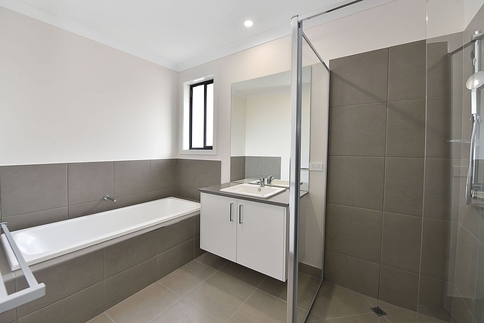 62A & 62B Kenny Street, Attwood, VIC 3049, Attwood - Thumbnail 5