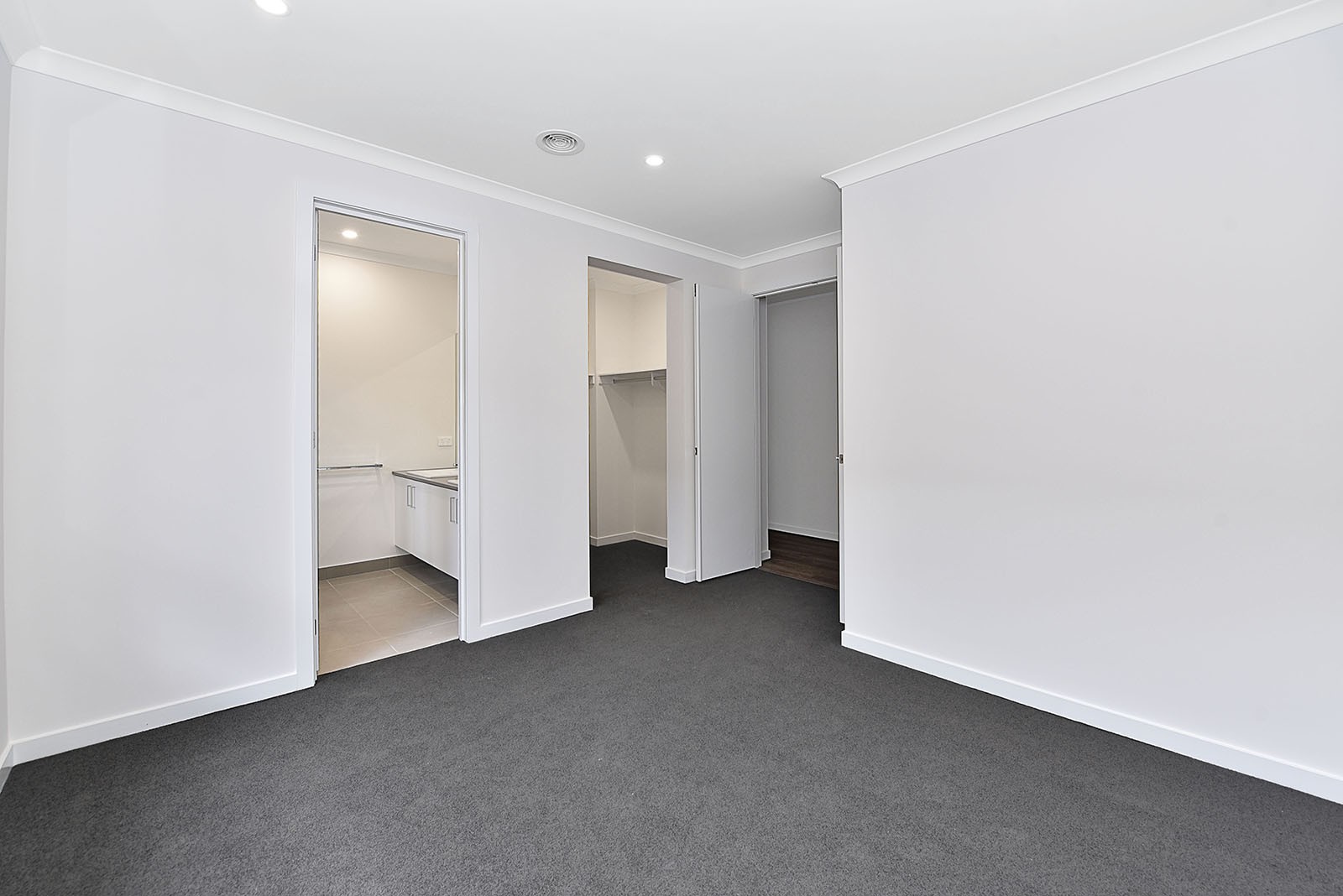 62A & 62B Kenny Street, Attwood, VIC 3049, Attwood - Thumbnail 6