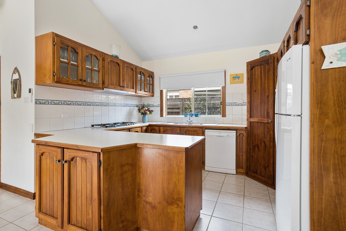 63 Banksia Place, Rosebud, VIC 3939, Rosebud - Thumbnail 4
