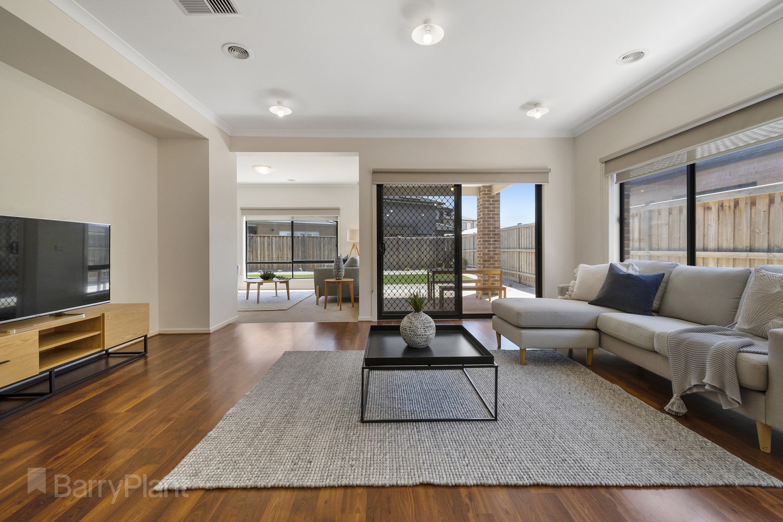 63 Bensonhurst Parade, Point Cook, VIC 3030, Point Cook - Thumbnail 7