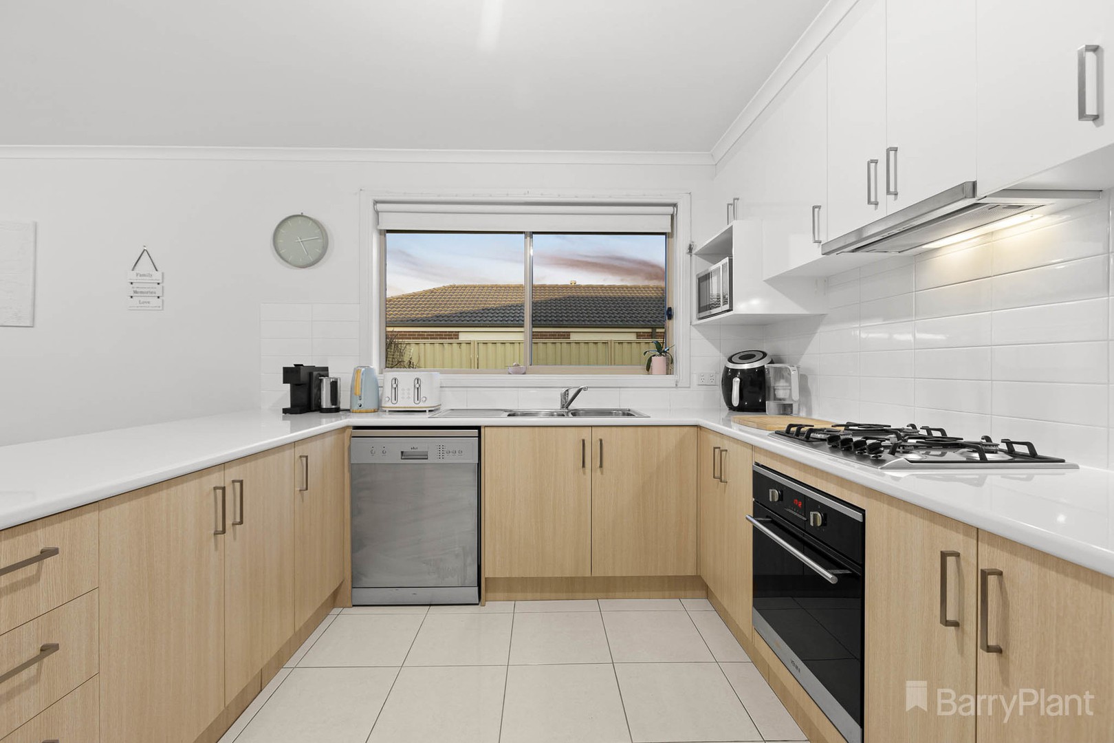 63 Blue Horizons Way, Pakenham, VIC 3810, Pakenham - Thumbnail 3