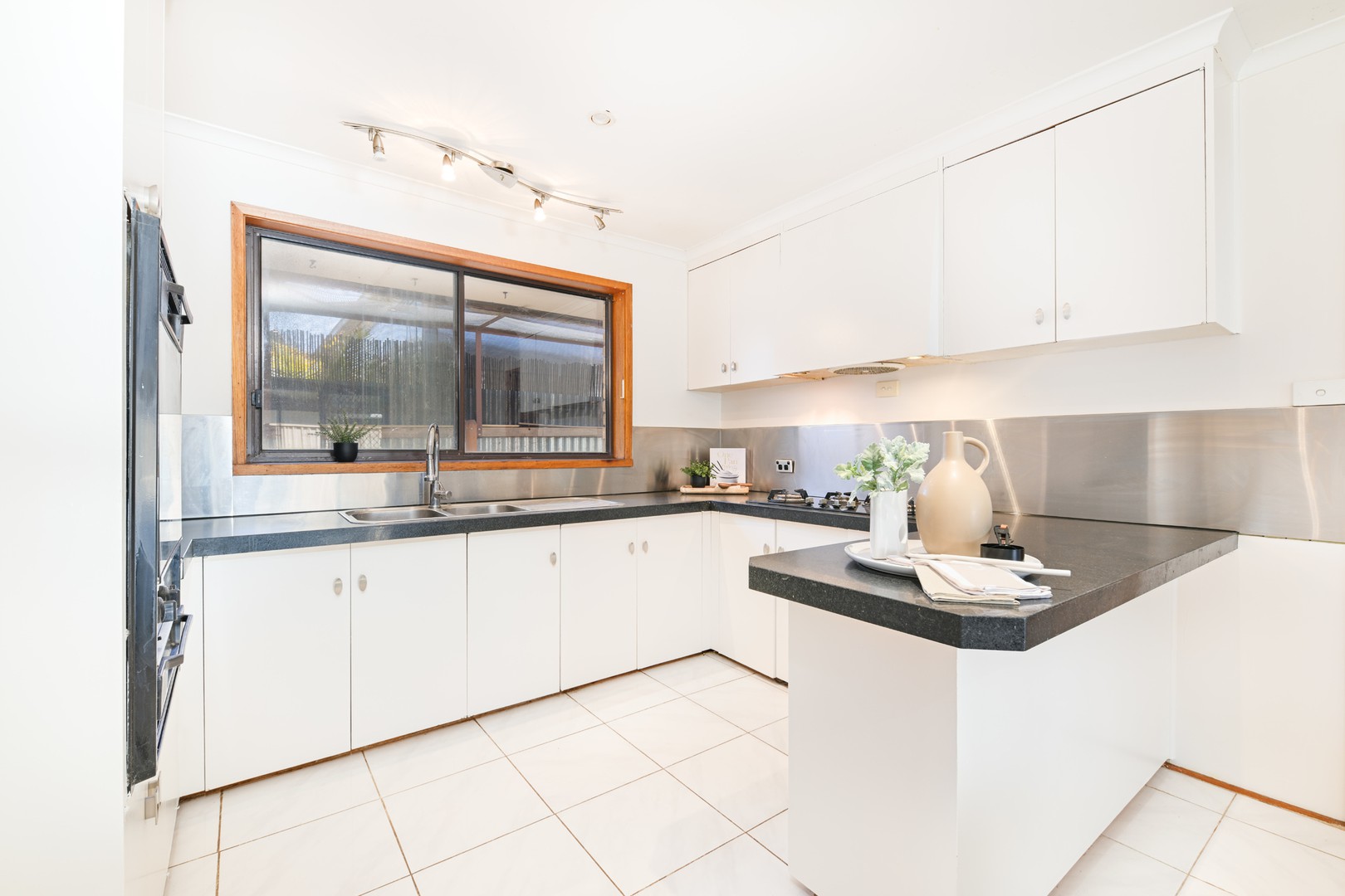 63 Brian Street, Mildura, VIC 3500, Mildura - Thumbnail 3