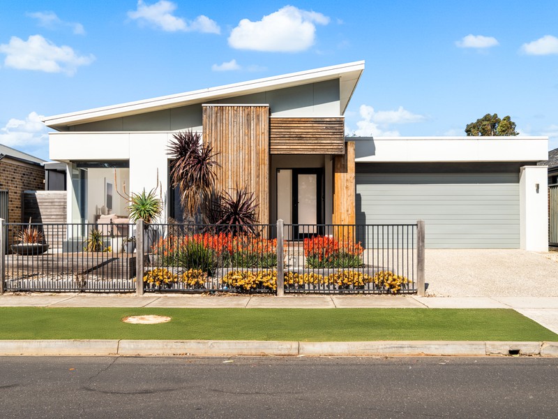 63 Buckingham Street, Lara, VIC 3212 - Image - 27/11/2025