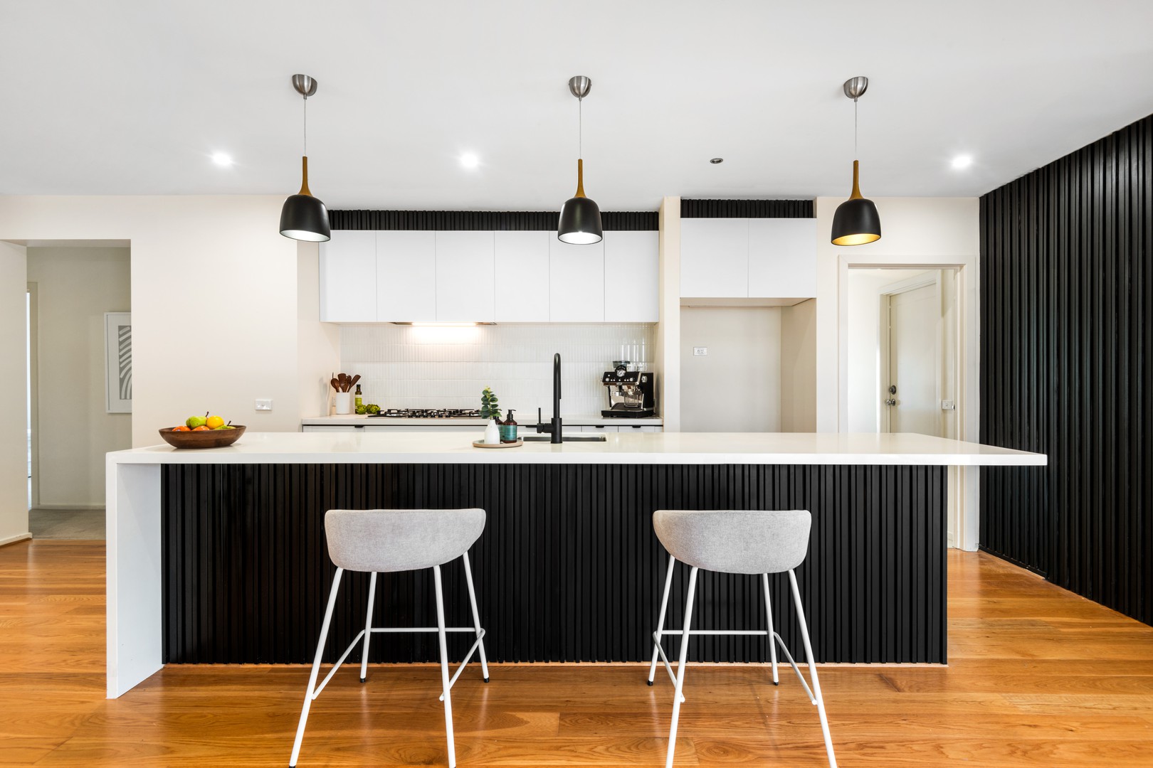 63 Buckingham Street, Lara, VIC 3212 - Thumbnail 2 - 27/11/2025