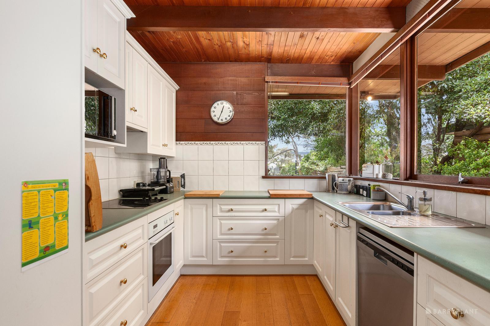 63 Buena Vista Drive, Montmorency, VIC 3094, Montmorency - Thumbnail 3