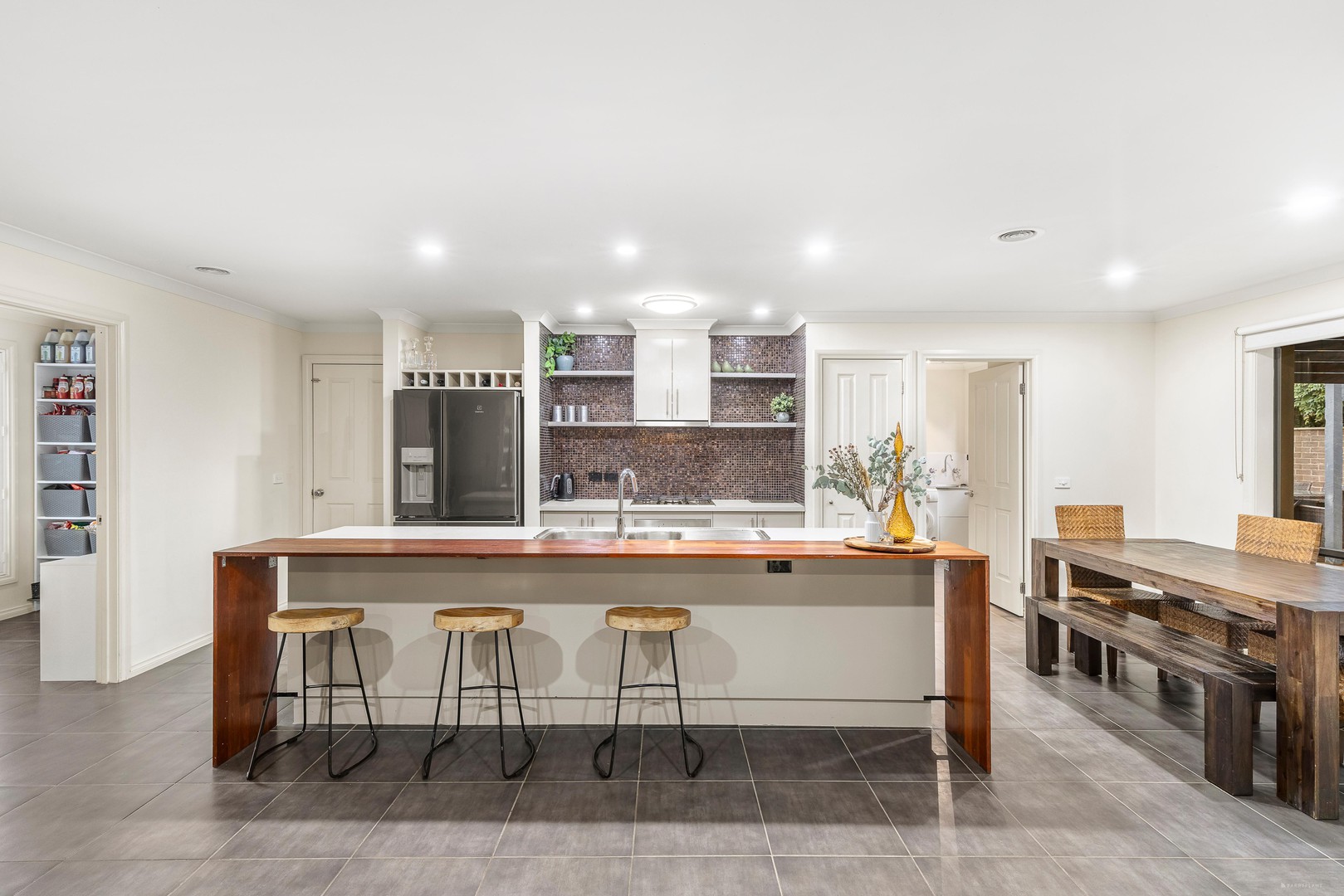 63 Everleigh Drive, Diamond Creek, VIC 3089, Diamond Creek - Thumbnail 2