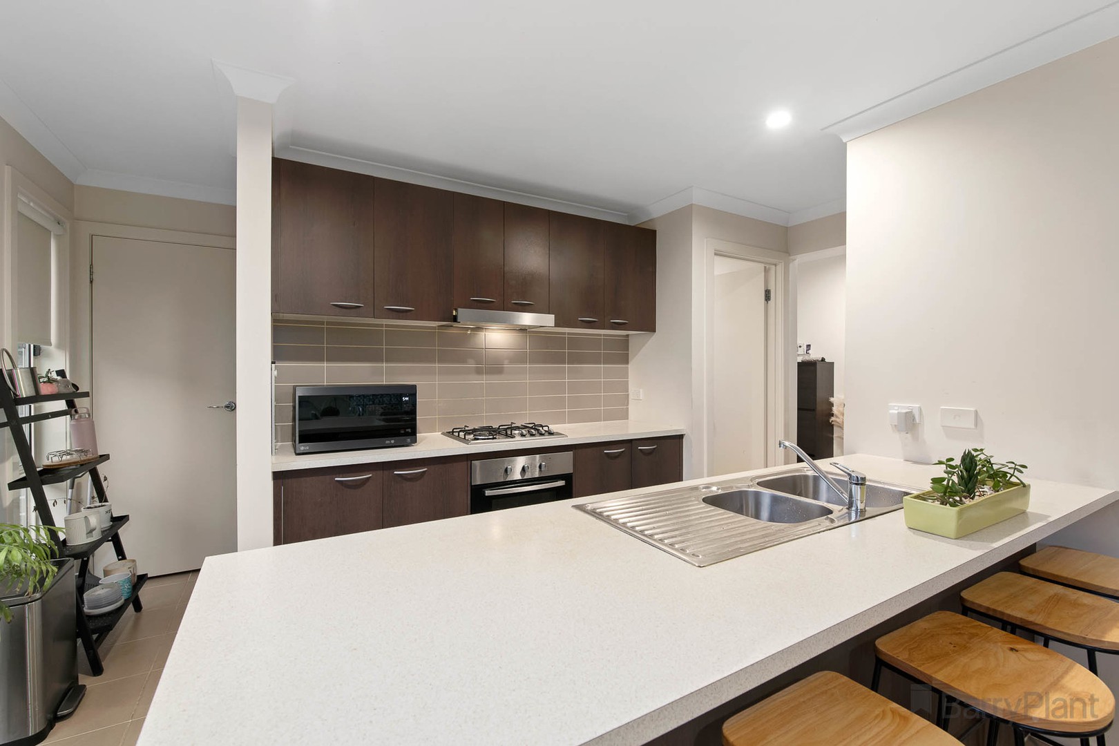 63 Fallingwater Drive, Pakenham, VIC 3810, Pakenham - Thumbnail 4