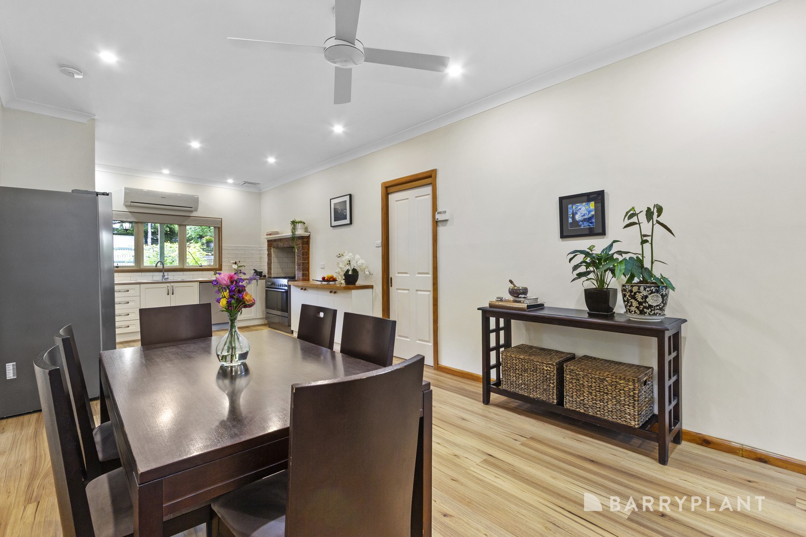 63 Forest Road, Ferntree Gully, VIC 3156, Ferntree Gully - Thumbnail 4