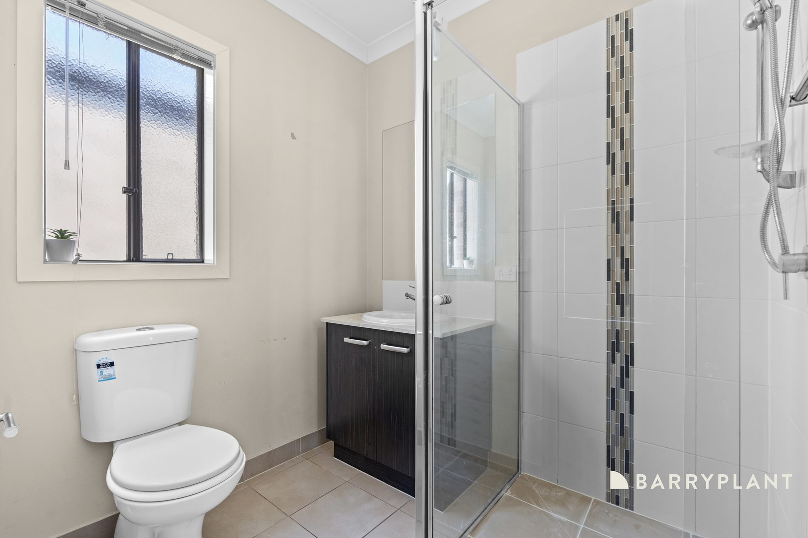 63 Gateshead Street, Craigieburn, VIC 3064, Craigieburn - Thumbnail 3