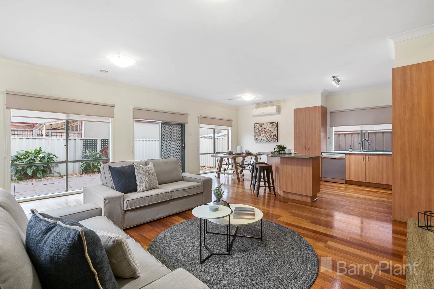 63 Grampians Way, Caroline Springs, VIC 3023, Caroline Springs - Thumbnail 3