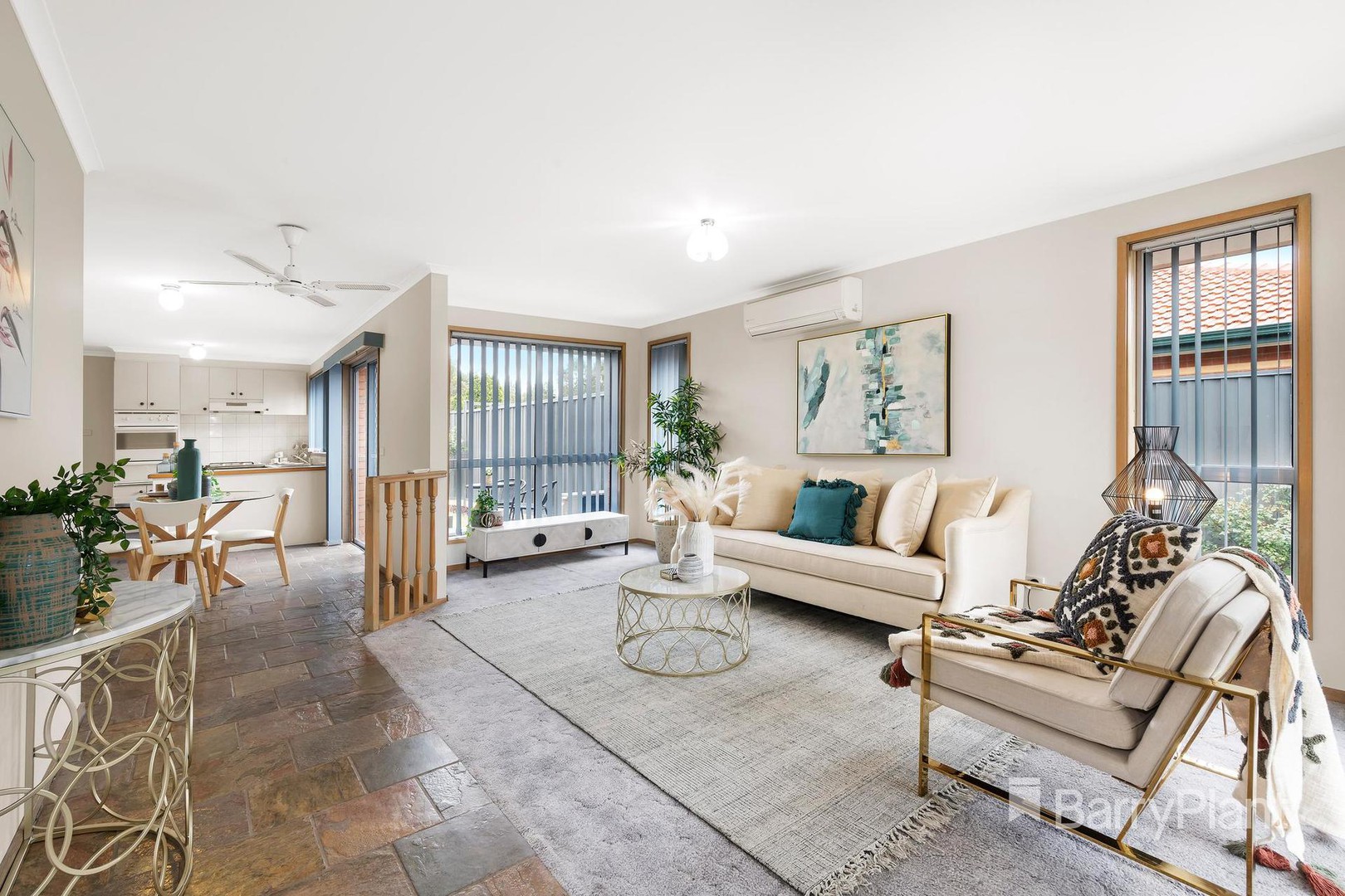 63 Hawkes DriveMill Park, VIC 3082, Mill Park - Thumbnail 3