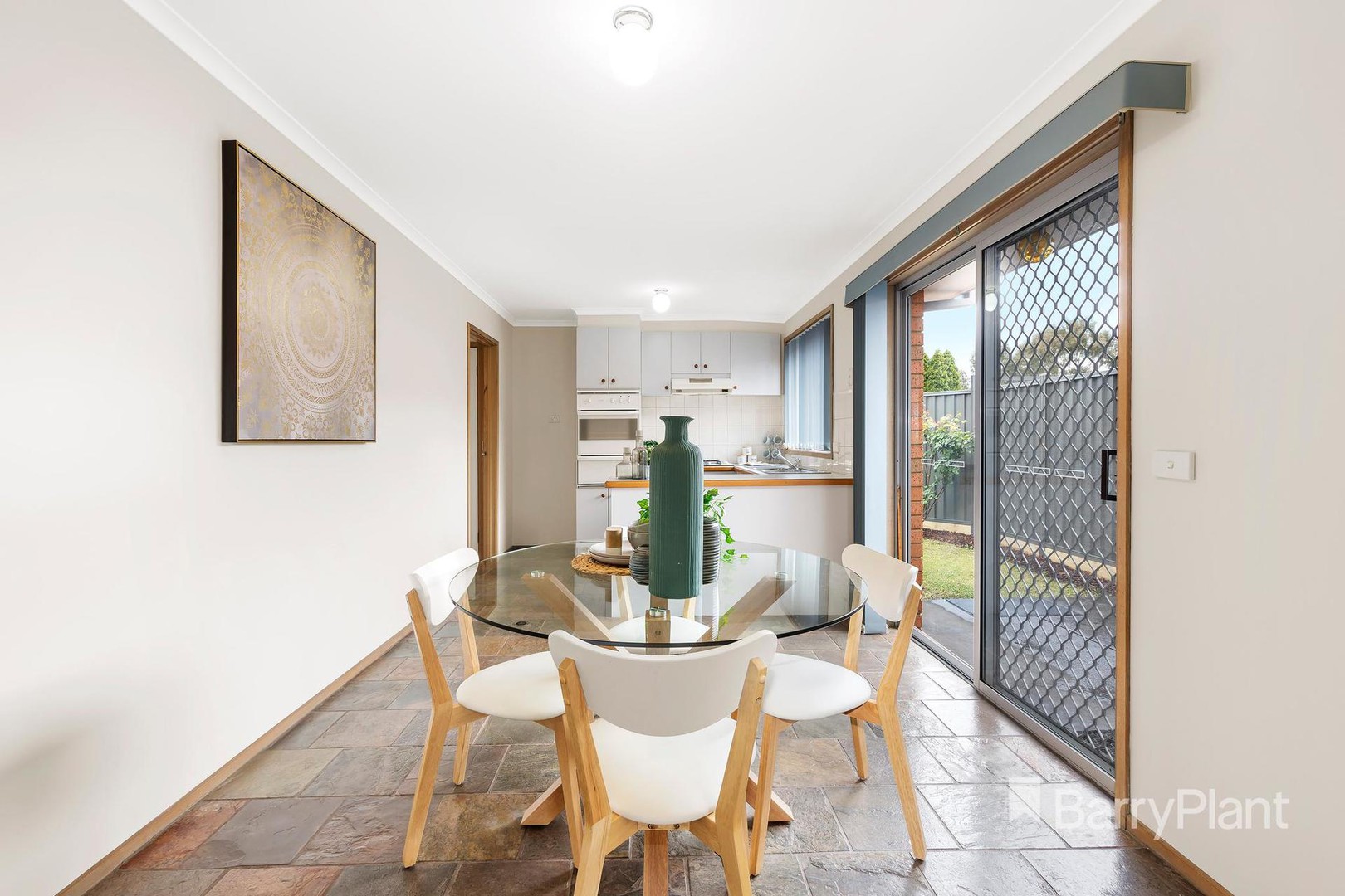 63 Hawkes DriveMill Park, VIC 3082, Mill Park - Thumbnail 5