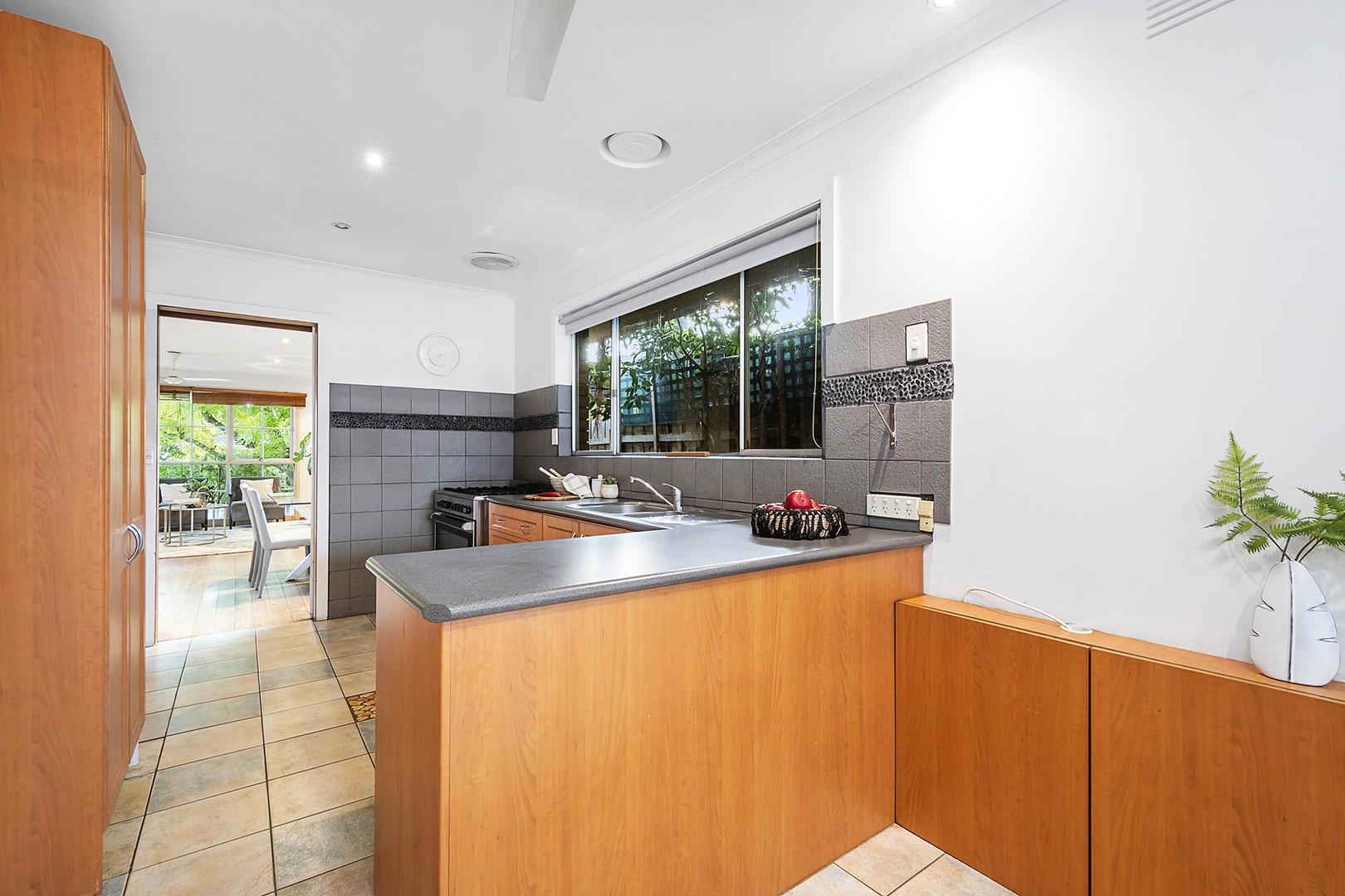 63 Jacks Avenue, Dingley Village, VIC 3172, Dingley Village - Thumbnail 4