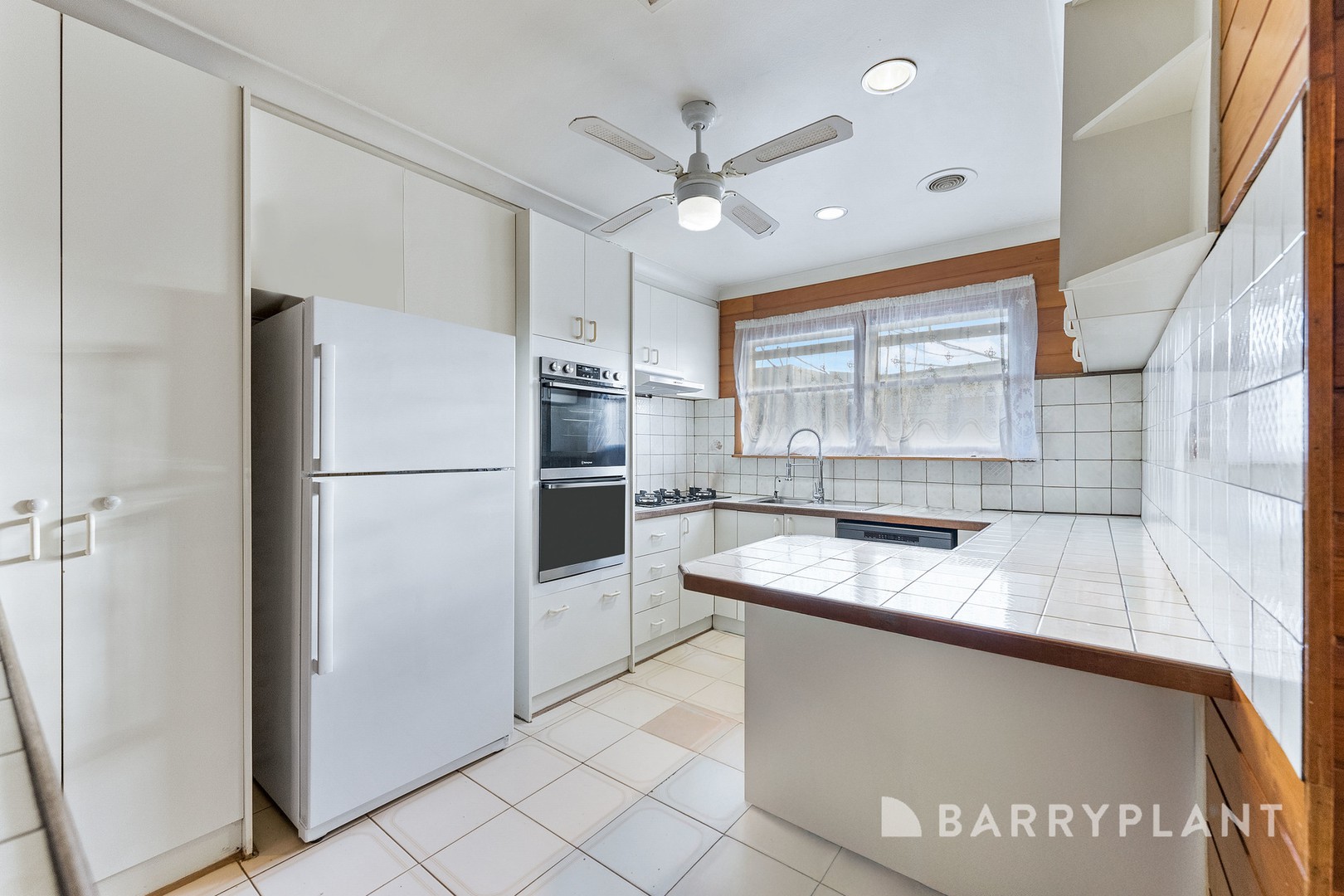 63 Leslie Street, St Albans, VIC 3021, St Albans - Thumbnail 5