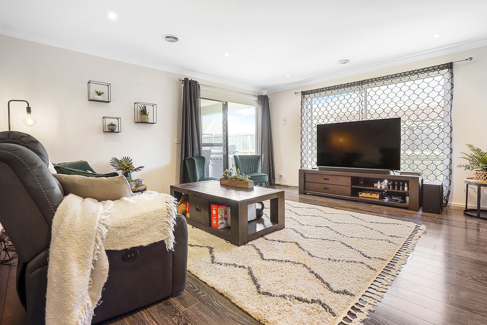 63 Macumba Drive, Clyde North, VIC 3978, Clyde North - Thumbnail 5