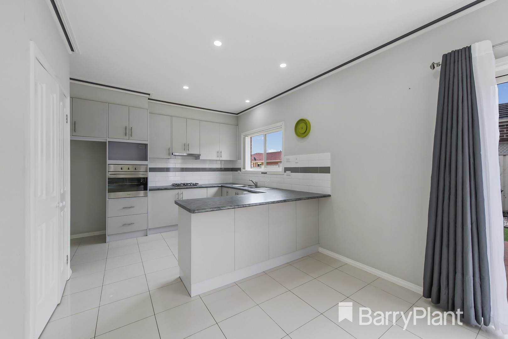 63 Marquands Road, Truganina, VIC 3029, Truganina - Thumbnail 3