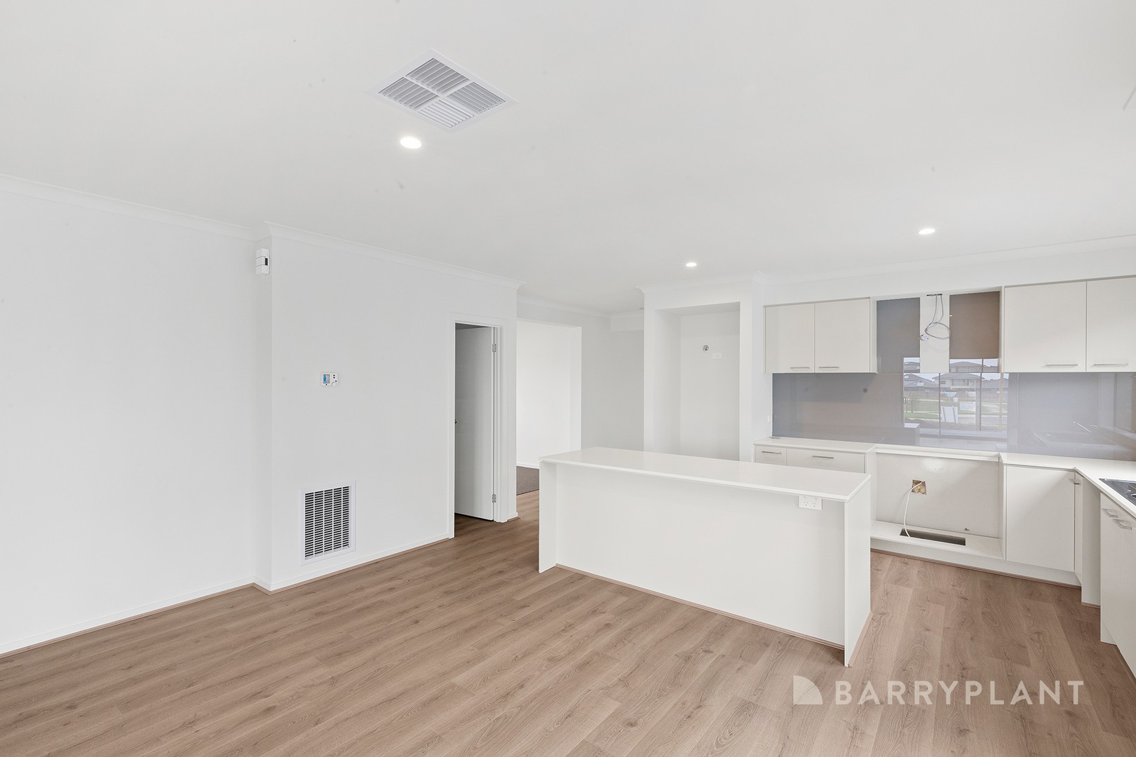 63 Rix Road, Officer, VIC 3809 - Thumbnail 2 - 28/11/2023