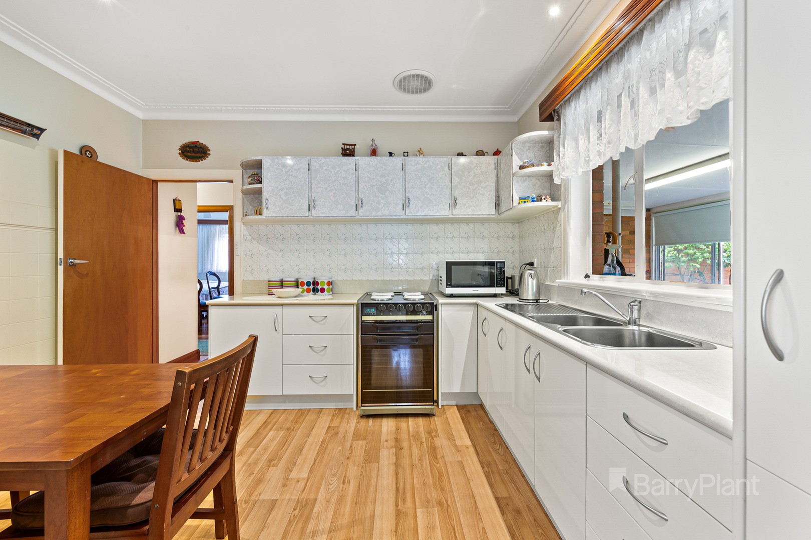 63 Shirley Street, St Albans, VIC 3021, St Albans - Thumbnail 5
