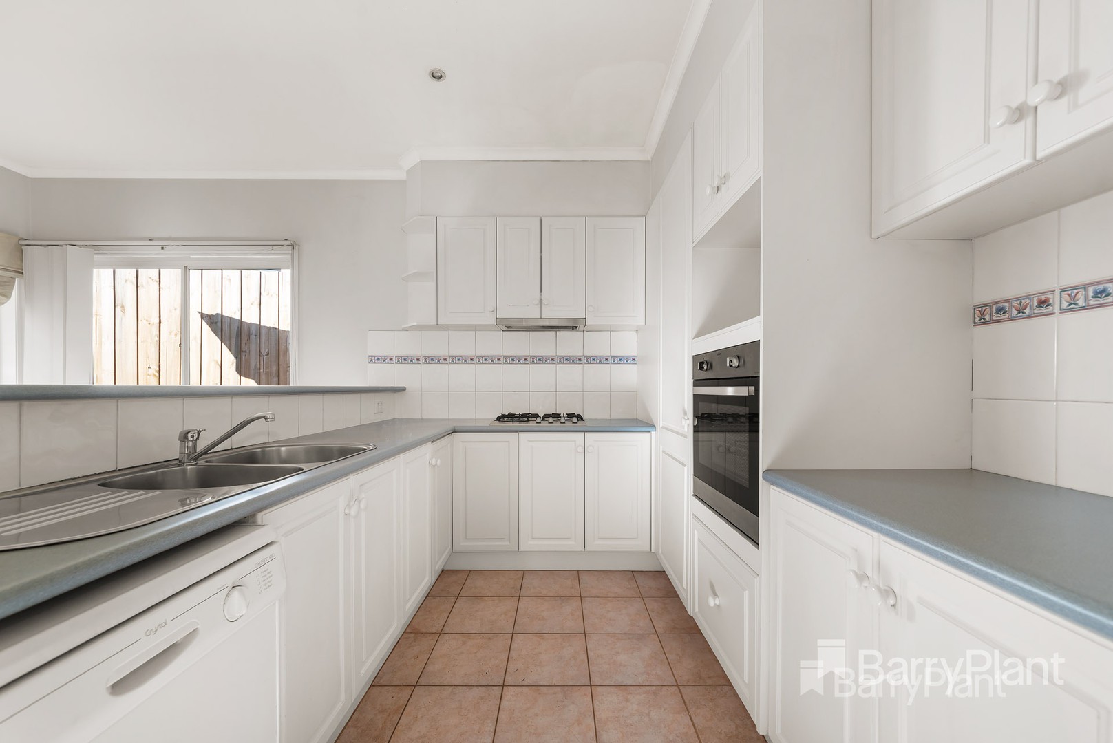 63 Sunrise Crescent, Templestowe Lower, VIC 3107, Templestowe Lower - Thumbnail 4