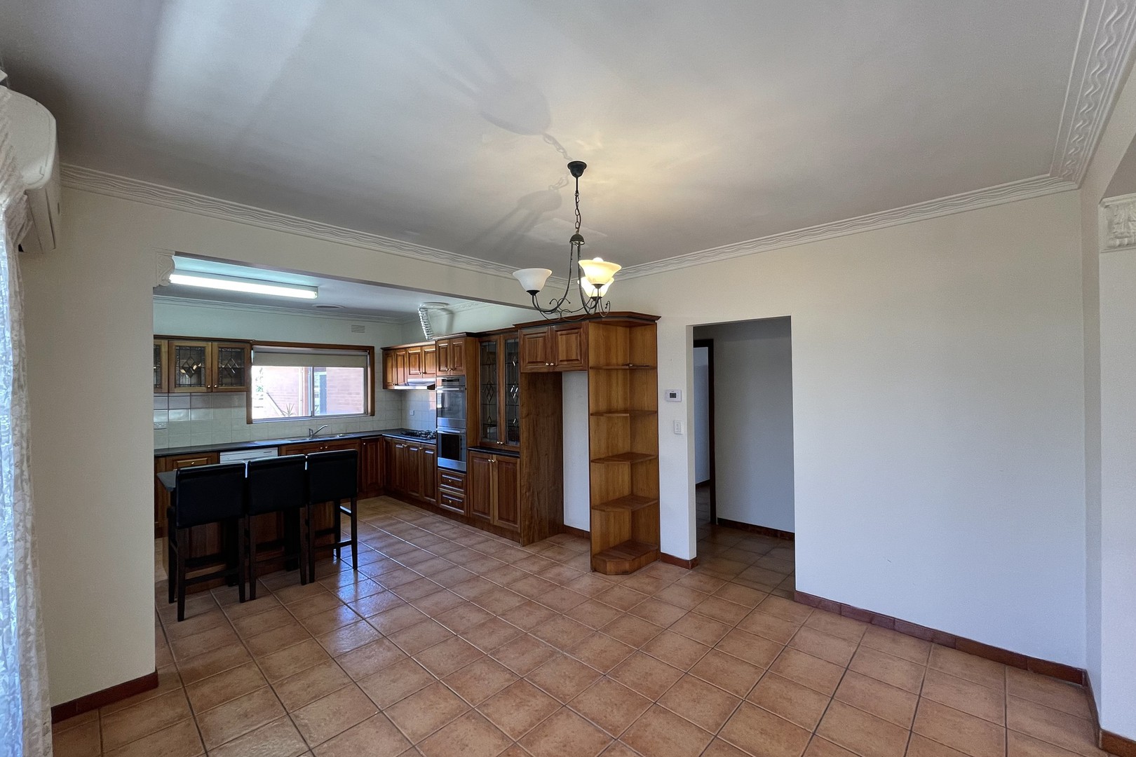 63 Victory Road, Airport West, VIC 3042, Airport West - Thumbnail 6
