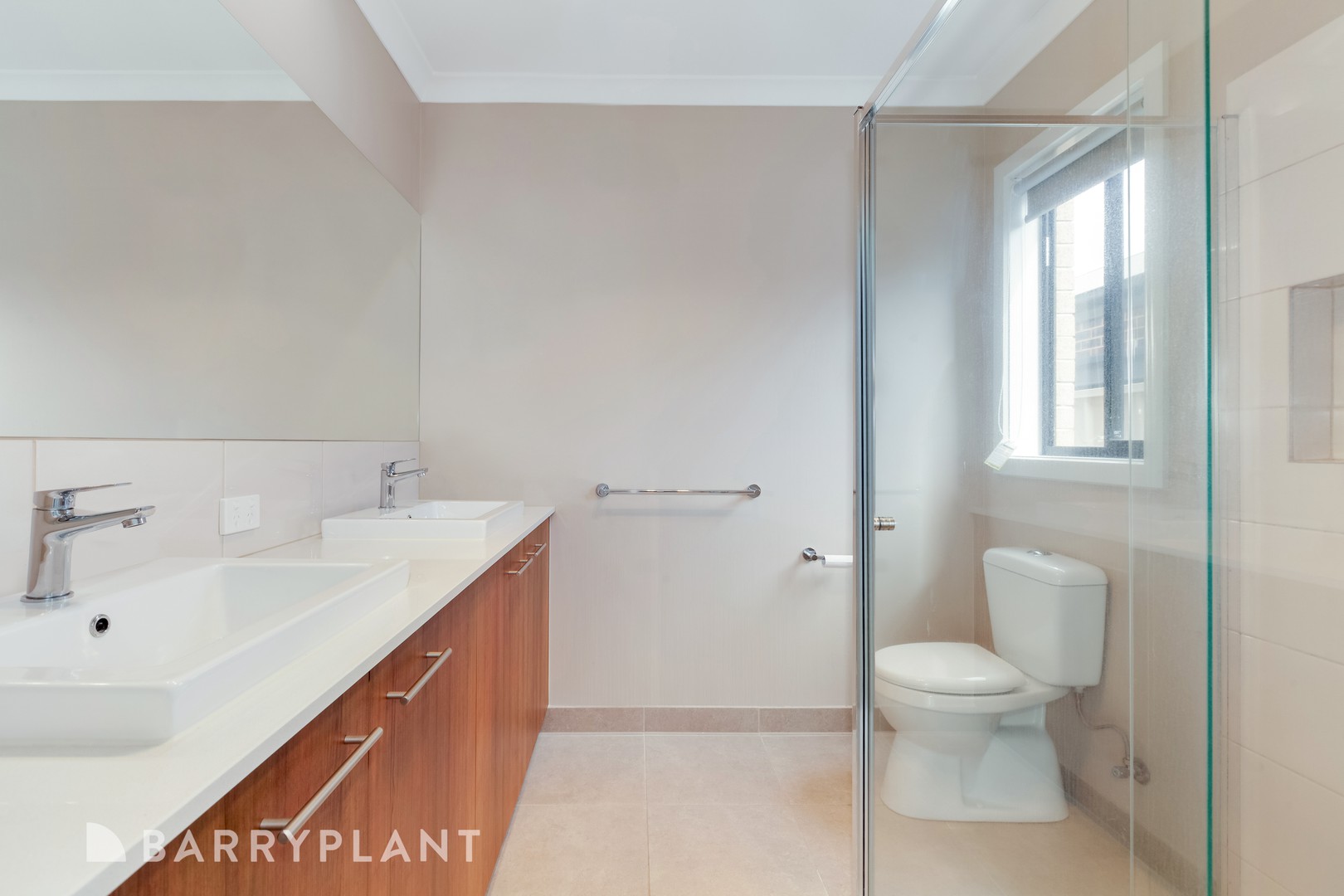 63 Viewhill Road, Kilmore, VIC 3764 - Thumbnail 2 - 26/06/2024