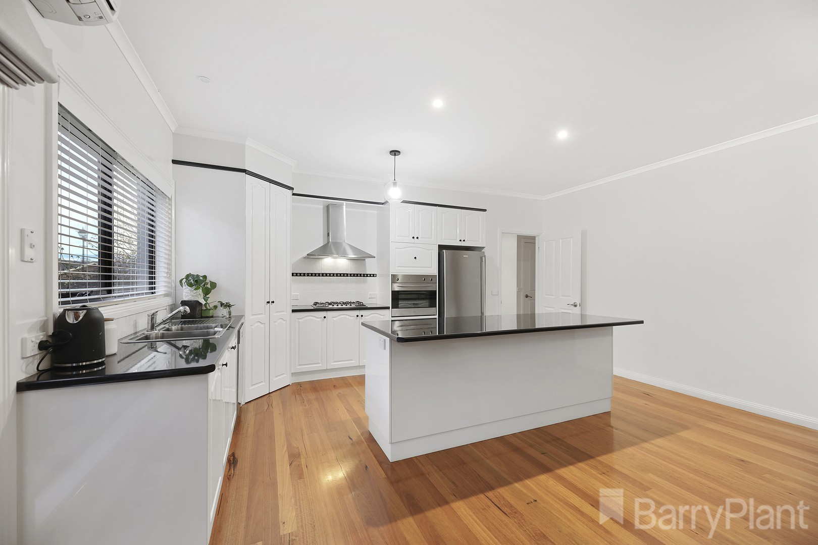 63 Windhaven Drive, Warragul, VIC 3820, Warragul - Thumbnail 7