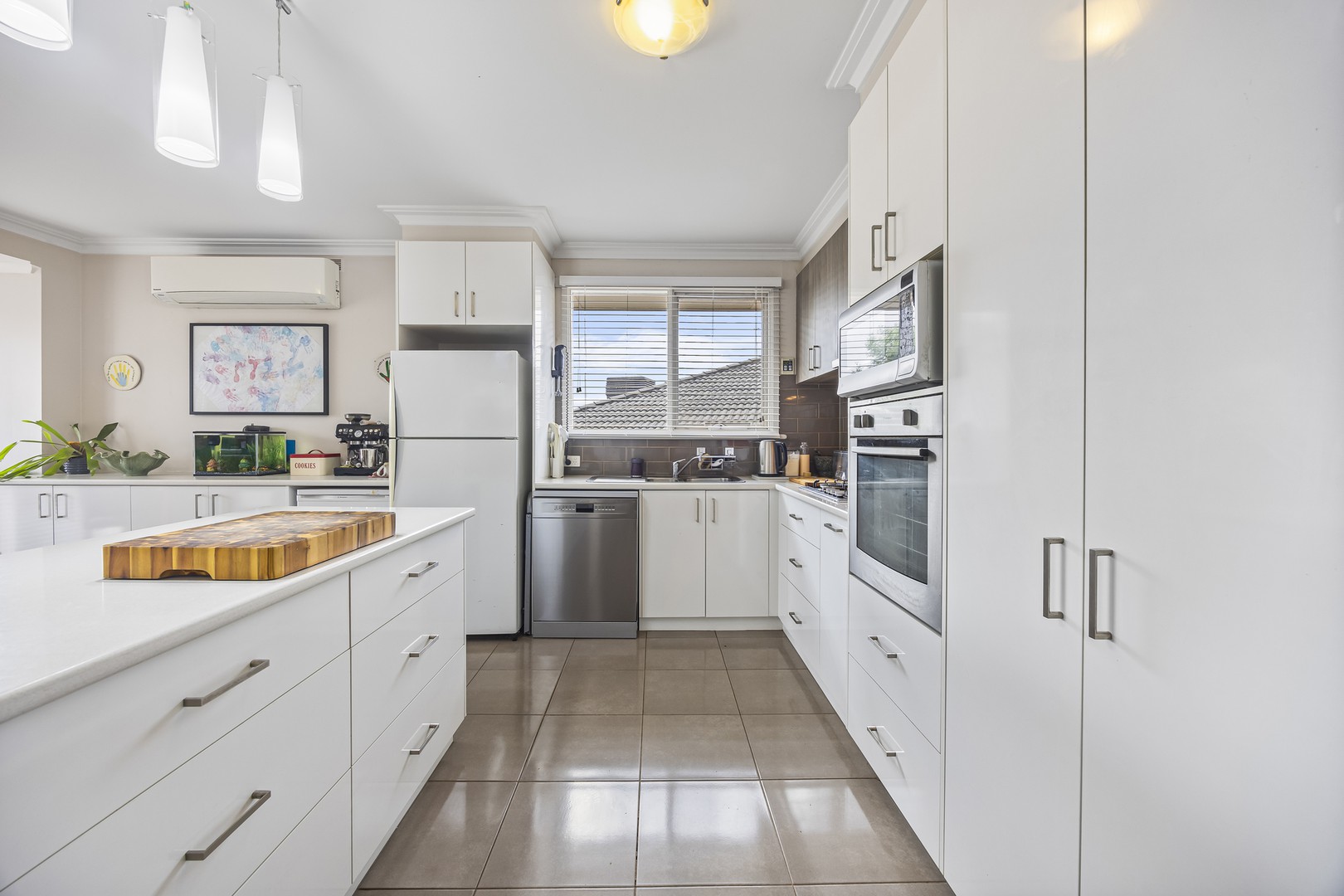 633 York Street, Ballarat East, VIC 3350 - Thumbnail 2 - 01/05/2025