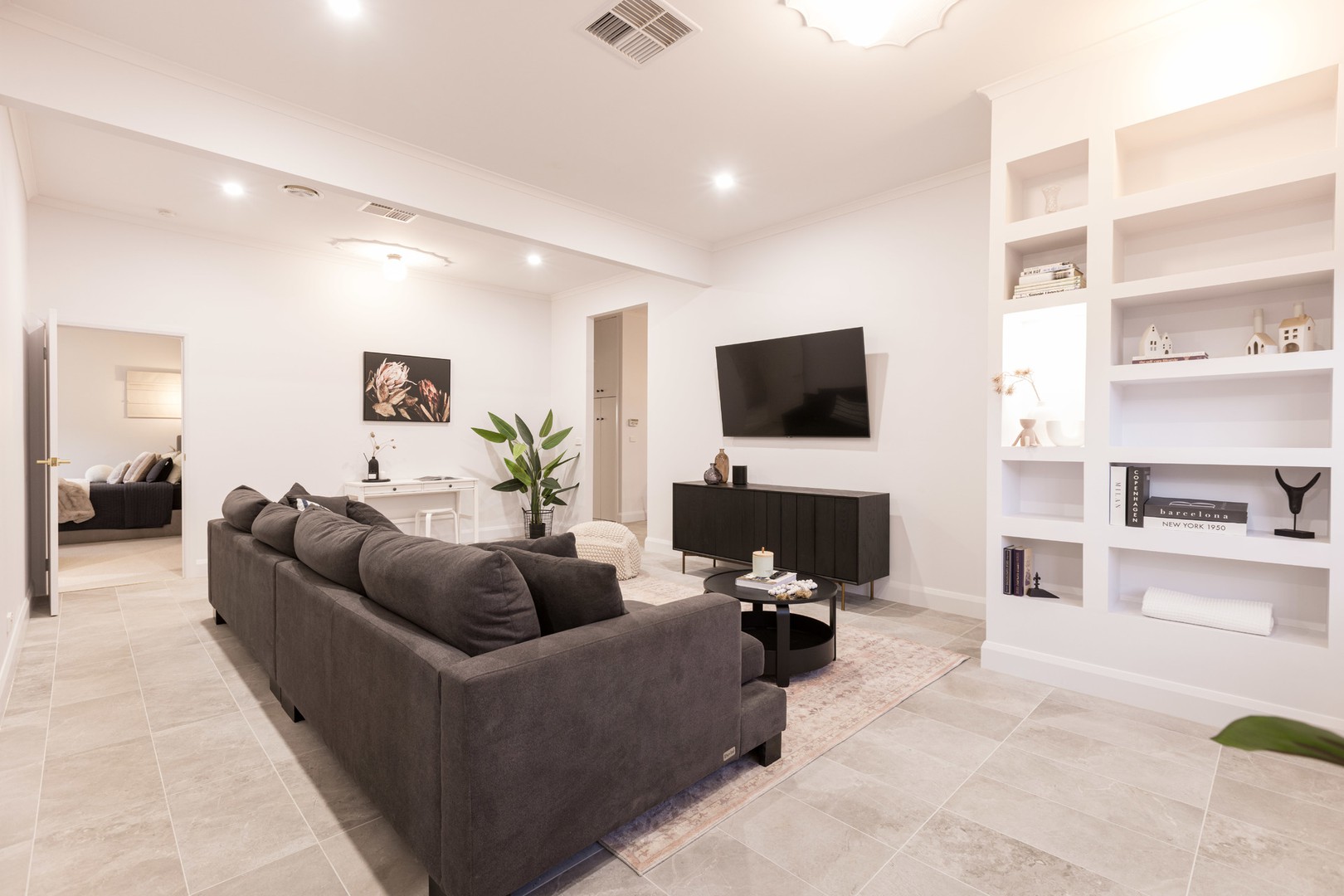 634 Koorlong Avenue, Irymple, VIC 3498, Irymple - Thumbnail 2