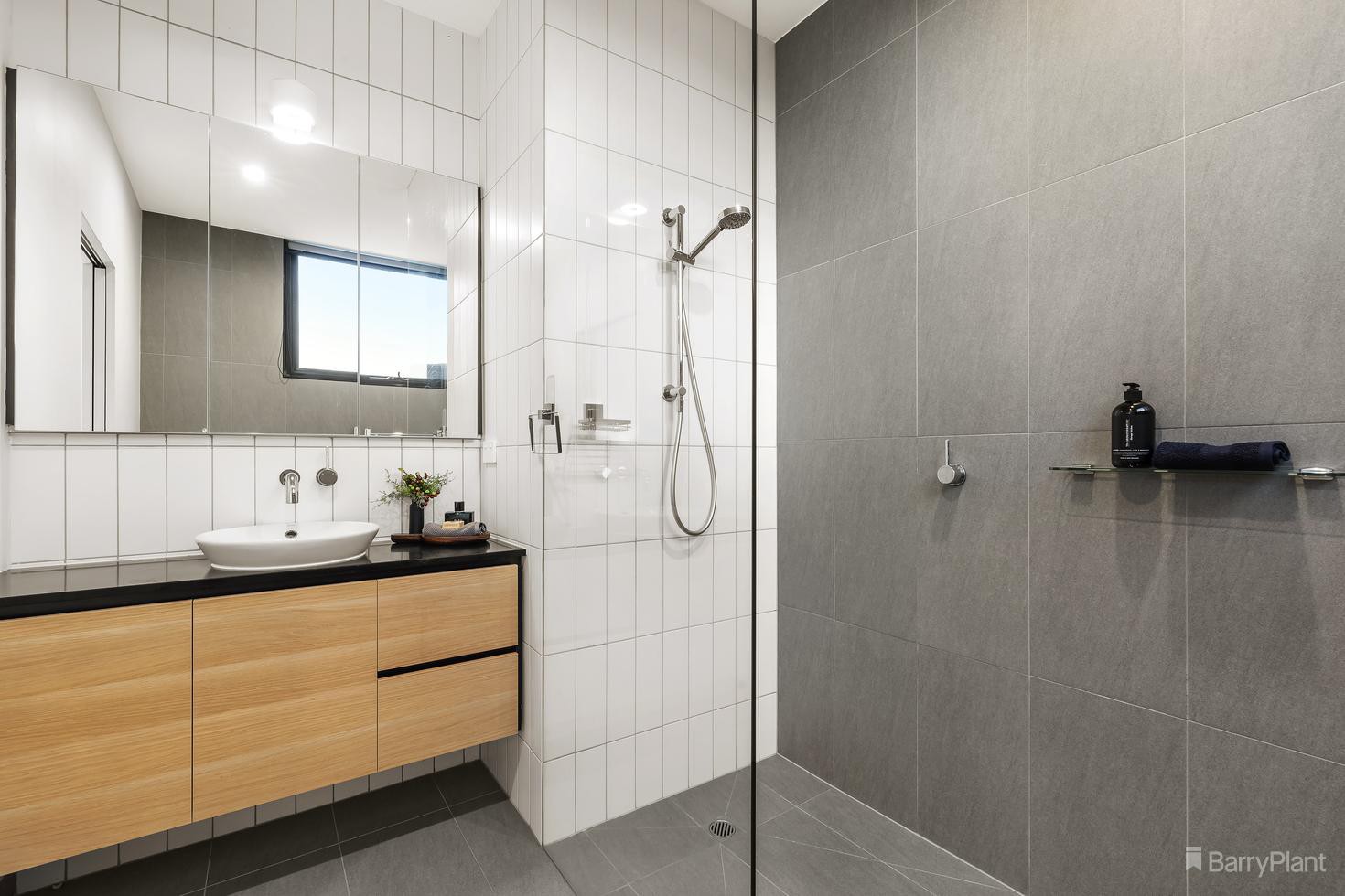 63B Hawker Street, Ivanhoe, VIC 3079, Ivanhoe - Thumbnail 8