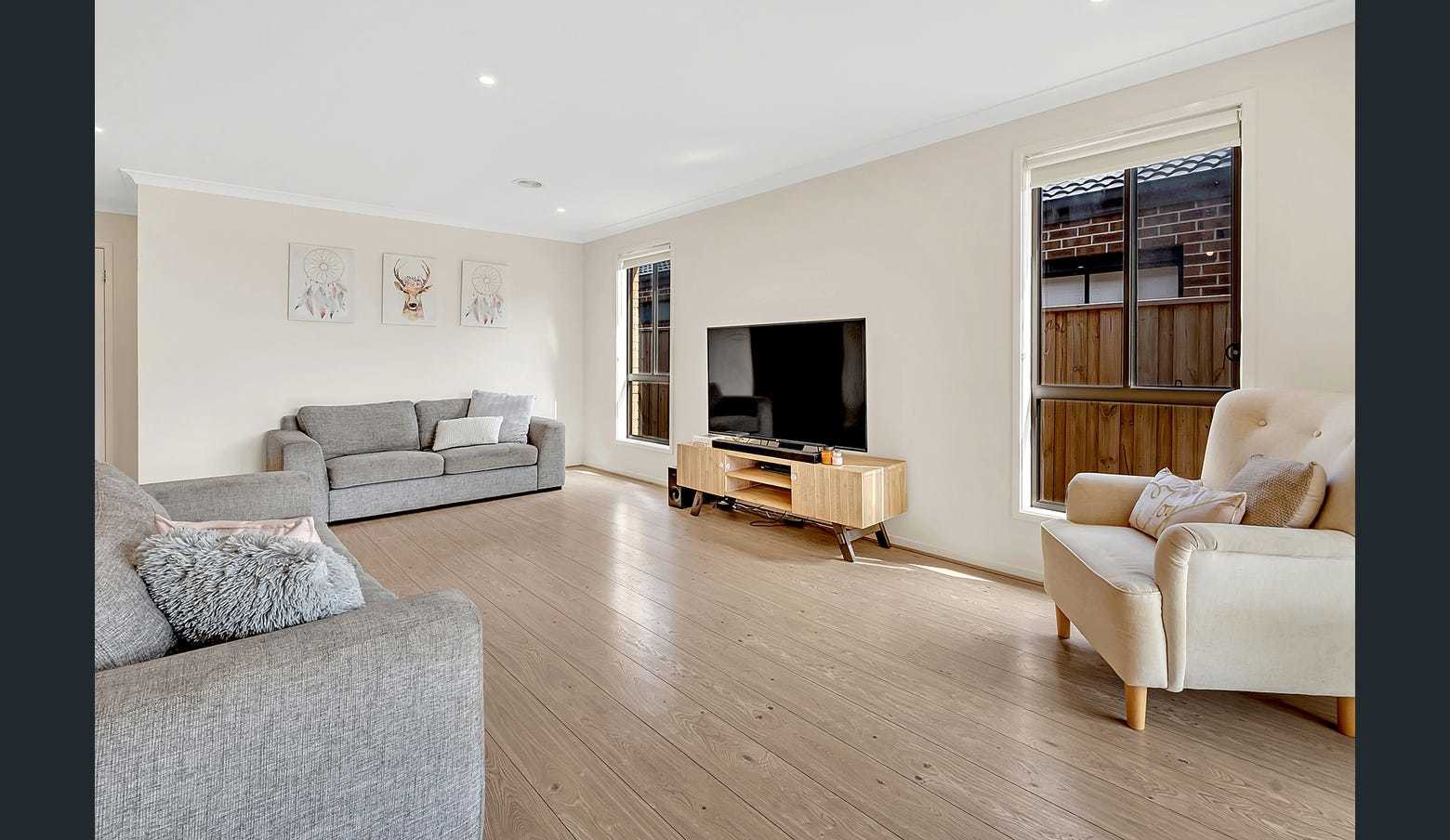64 Albion Crescent, Mickleham, VIC 3064, Mickleham - Thumbnail 7