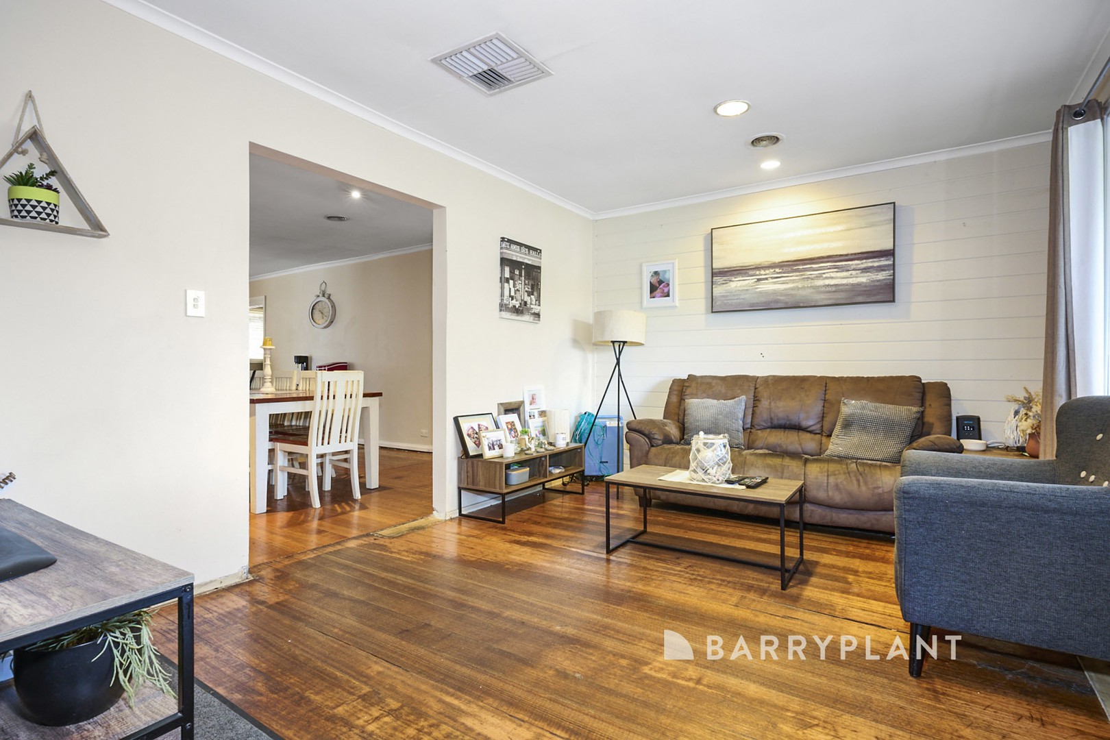 64 Blackburn Road, Mooroolbark, VIC 3138, Mooroolbark - Thumbnail 2