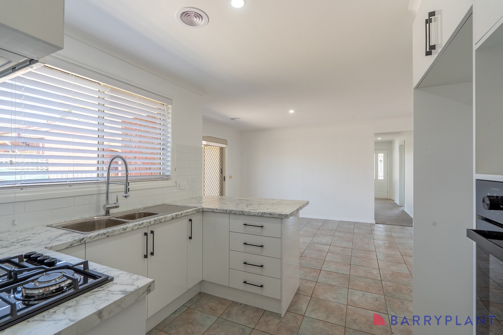 64 Border Drive, Mill Park, VIC 3082, Mill Park - Thumbnail 4