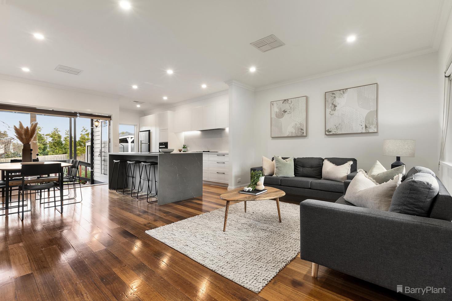 64 Brunswick Road, Mitcham, VIC 3132, Mitcham - Thumbnail 2