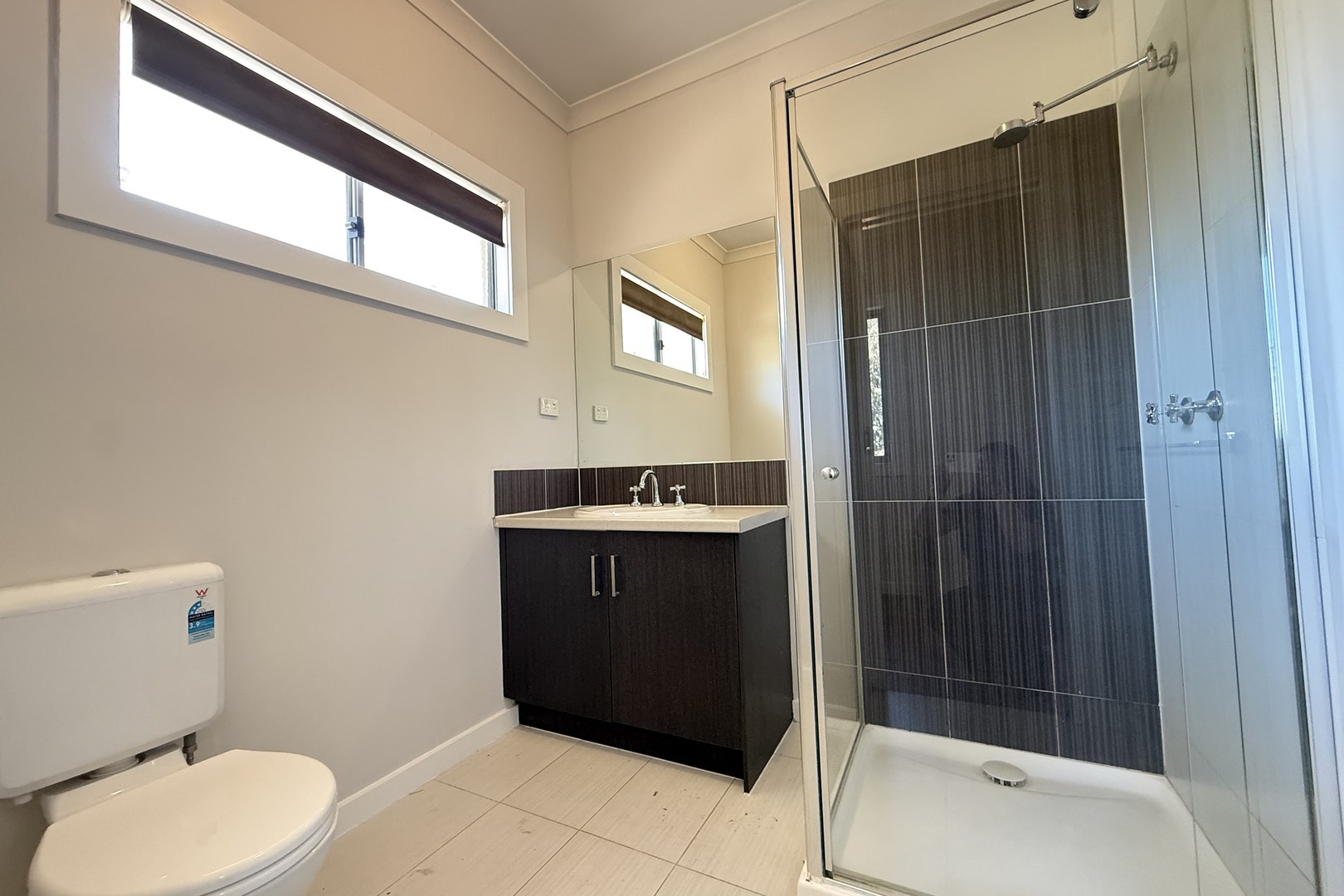 64 College Street, Caroline Springs, VIC 3023, Caroline Springs - Thumbnail 7